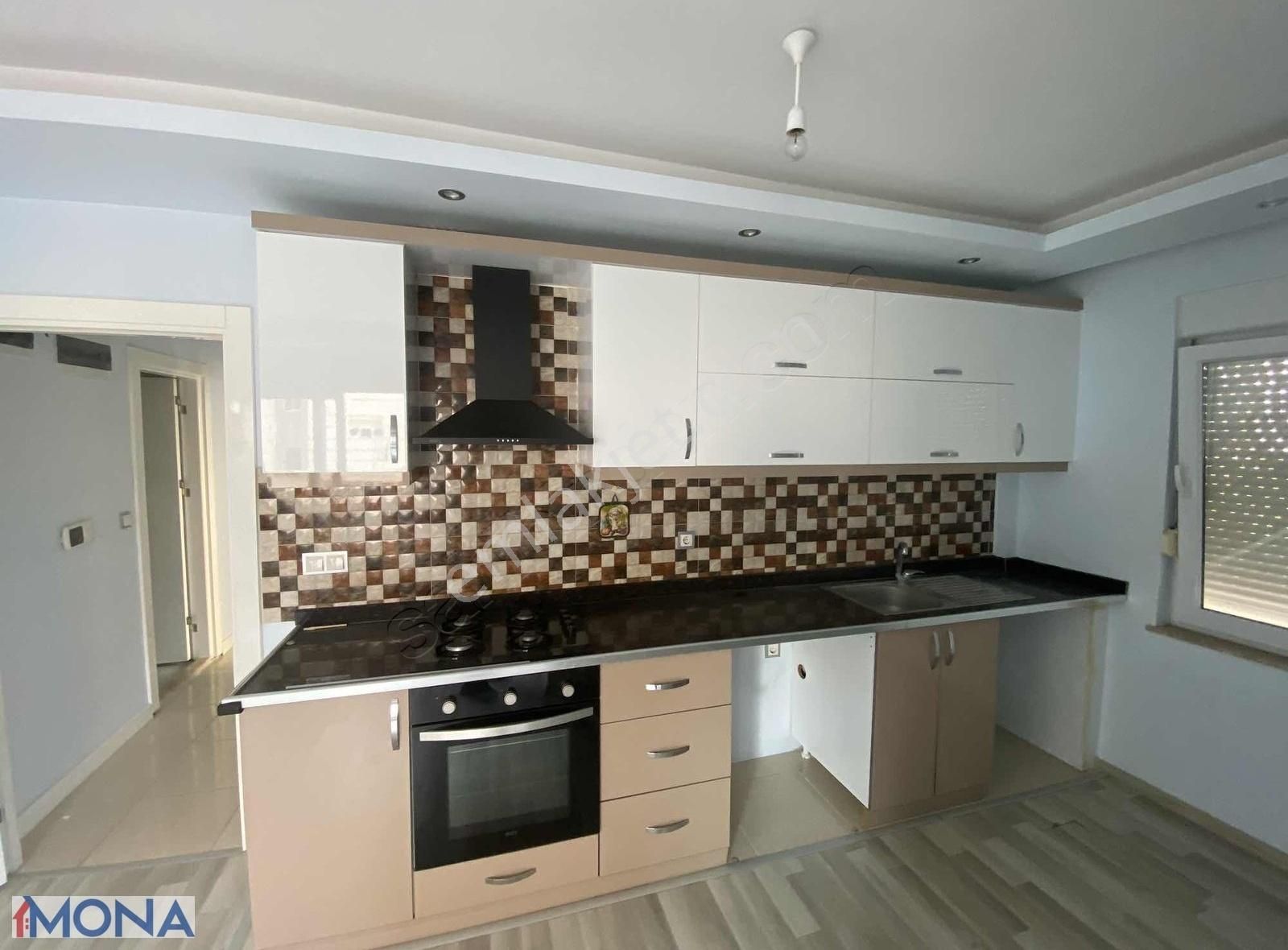 Hurma'da Havuzlu Sitede Boş 2+1 - Görsel 18