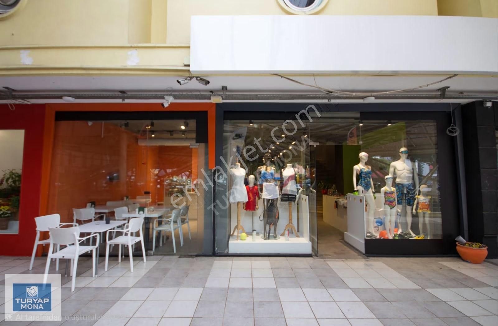 Antalya Larada Metropol Çarşısında 240m2 Satılık Dükkan