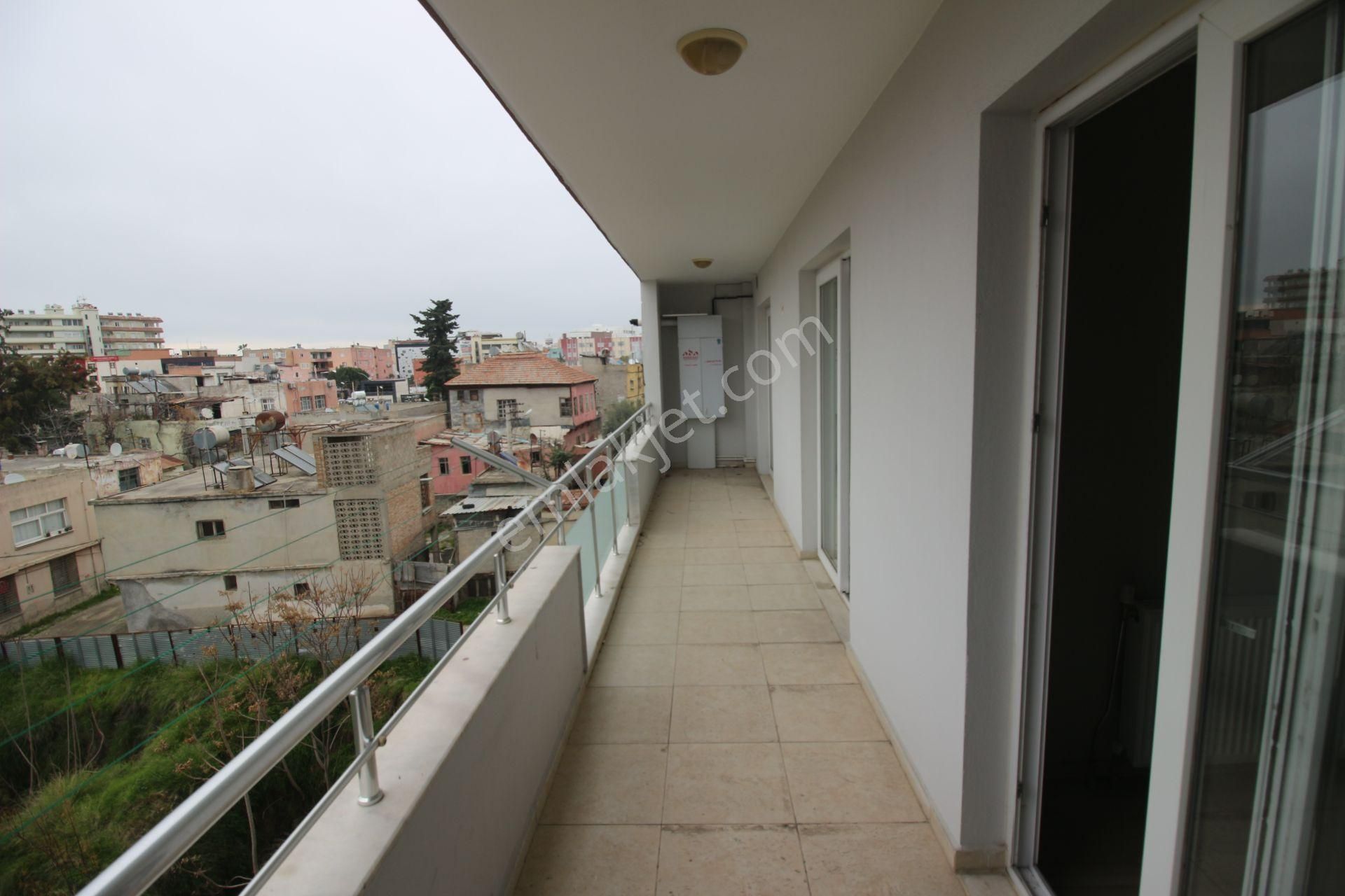 Tarsus - Şehit Mustafa Mah. Merkezde 3+1 Kiralık Daire - Görsel 6