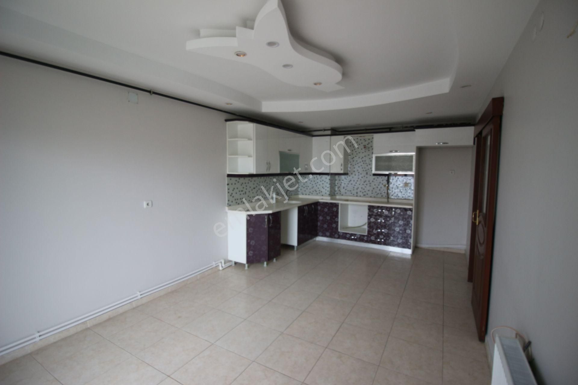 Tarsus - Şehit Mustafa Mah. Merkezde 3+1 Kiralık Daire - Görsel 4