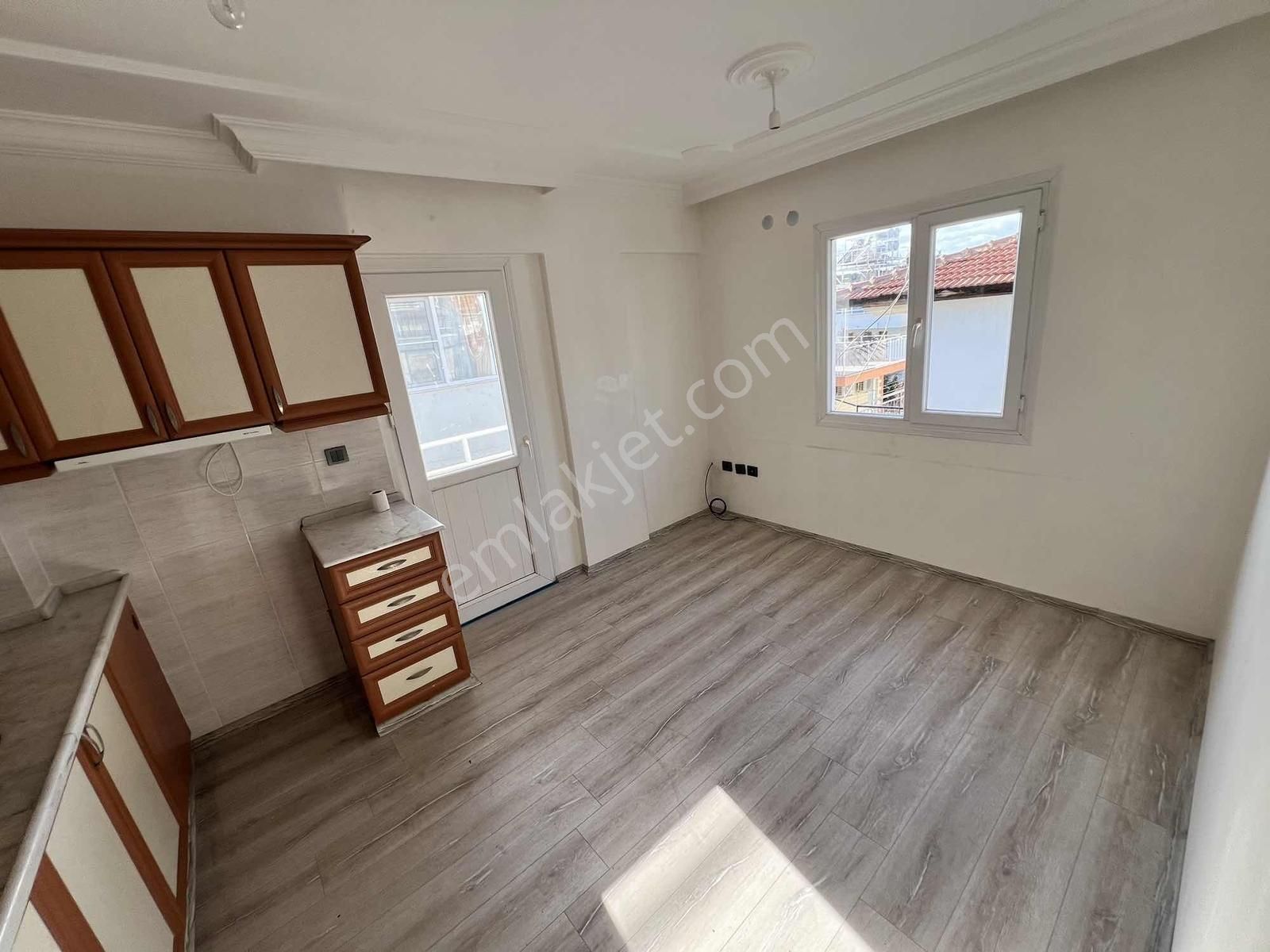 Özdere Çukuraltında Merkezi Konumda Acil Satılık 2+1 Daire - Görsel 3