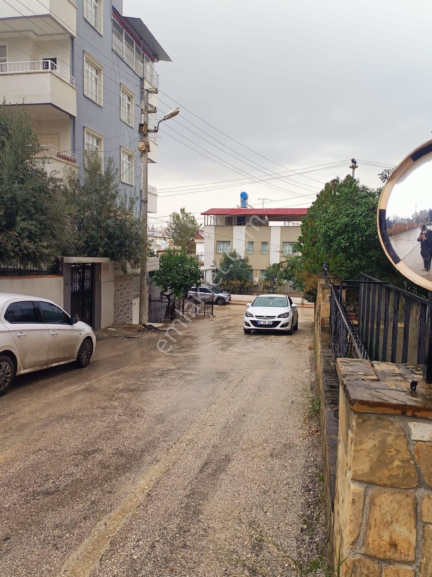 Kurttepe 3 Katlı Müstakil Evin 3 .katı Kiralıktır - Görsel 25