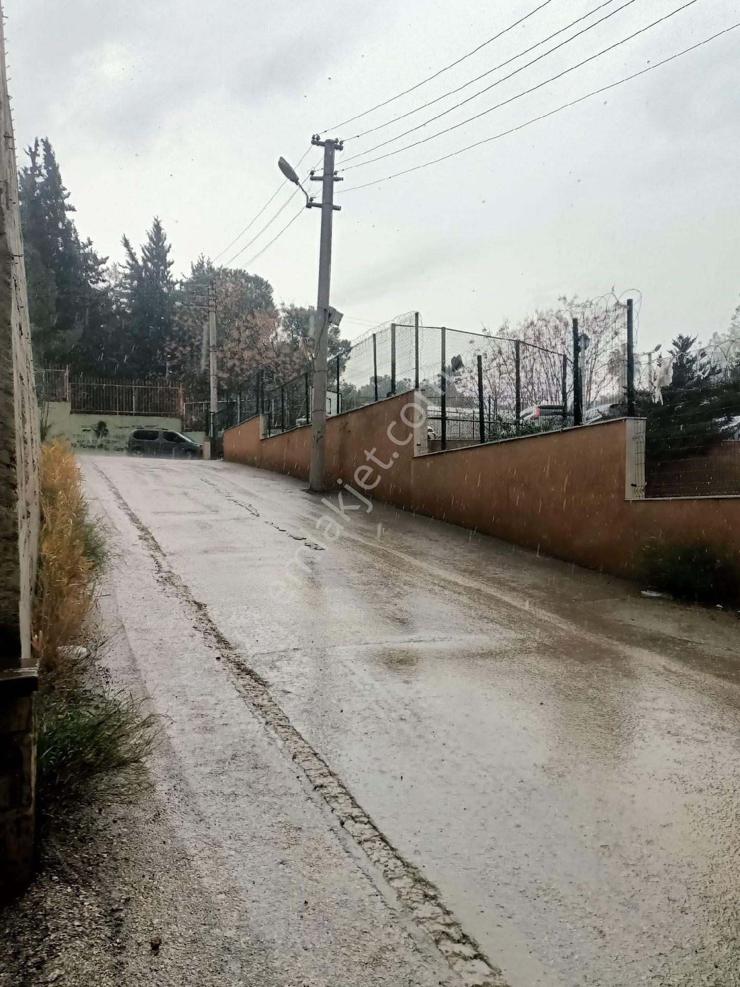 Kurttepe 3 Katlı Müstakil Evin 3 .katı Kiralıktır - Görsel 26