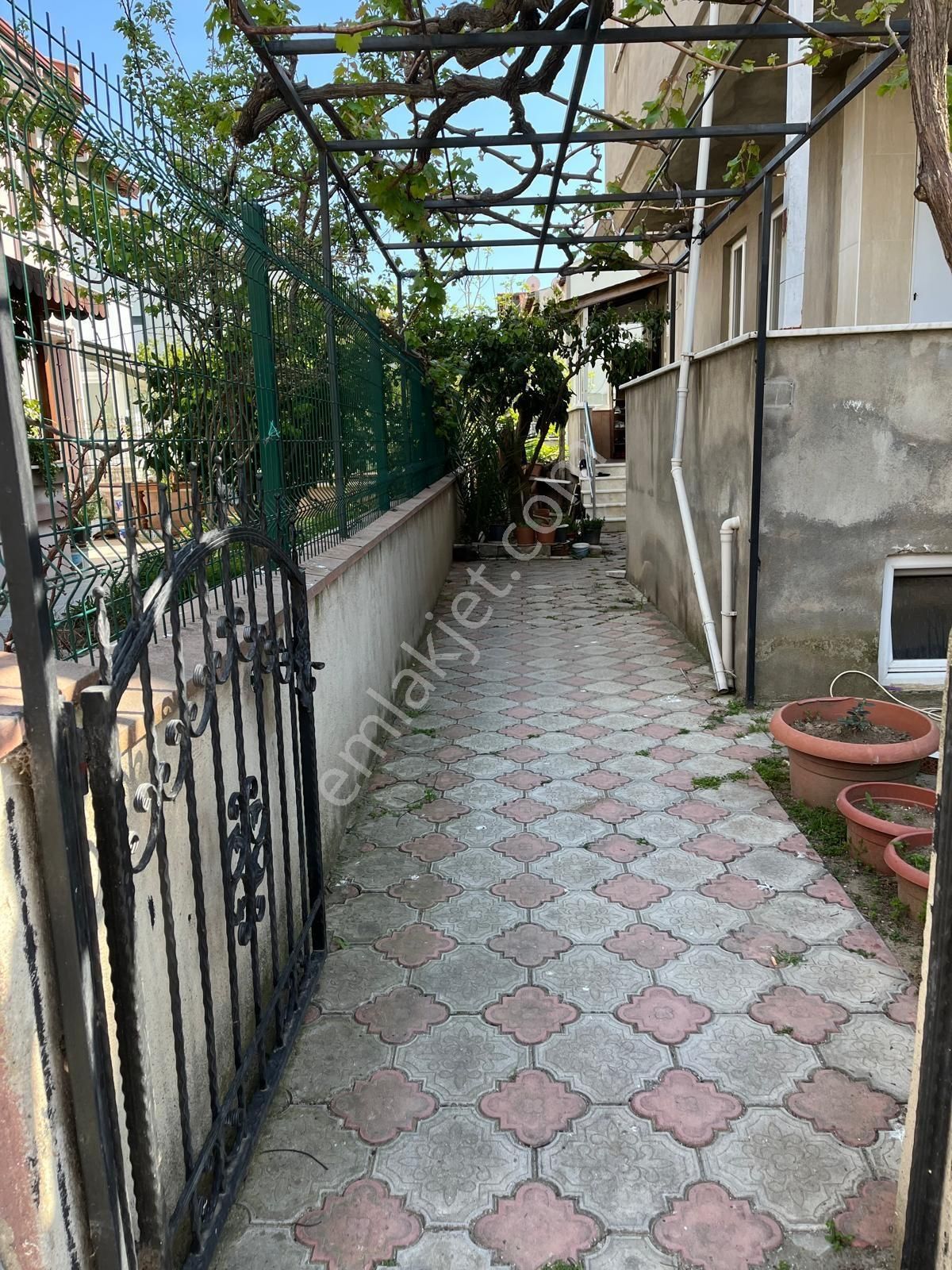 Burhaniye Öğretmenler De Denize Yakın Satılık Tripleks Villa - Görsel 34