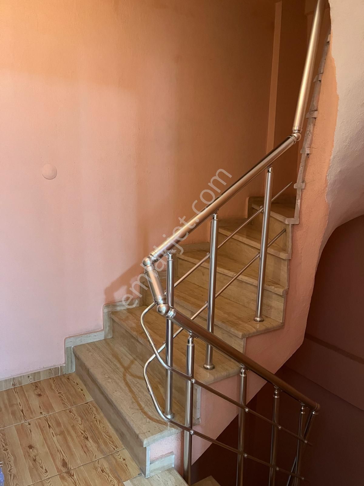 Burhaniye Öğretmenler De Denize Yakın Satılık Tripleks Villa - Görsel 16