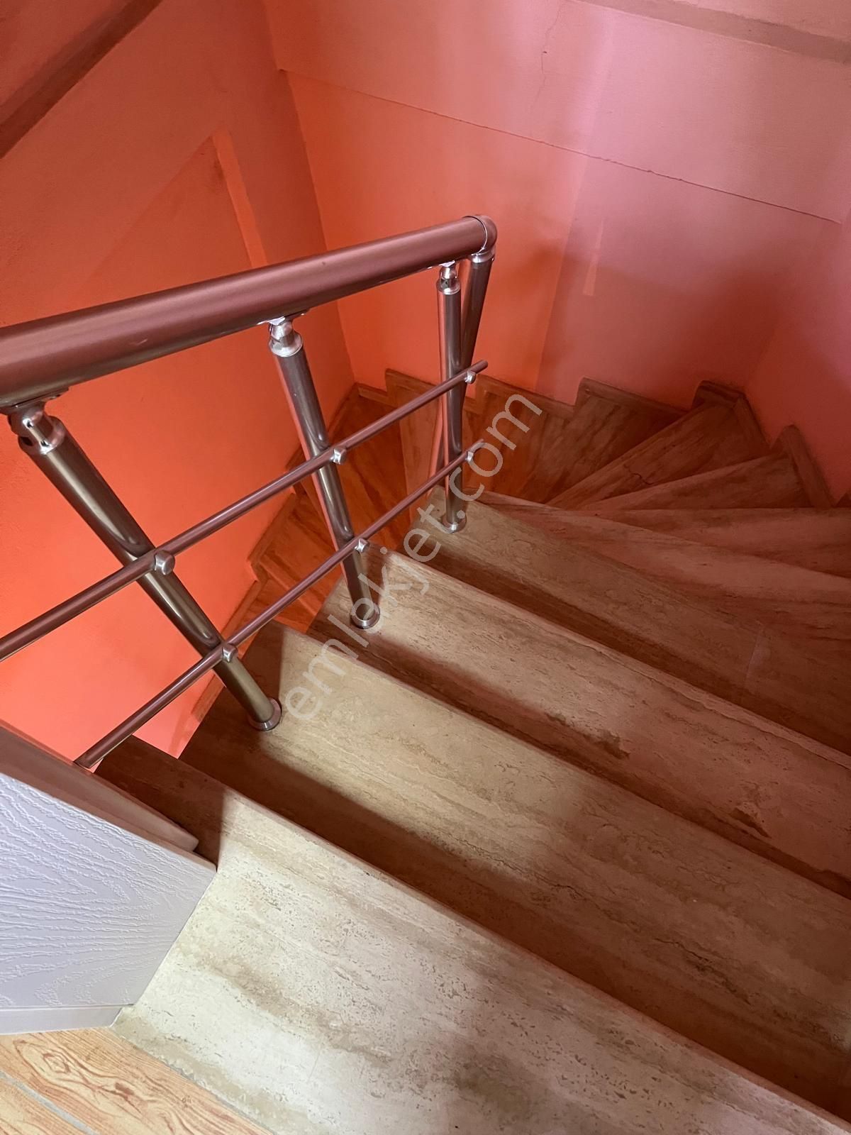 Burhaniye Öğretmenler De Denize Yakın Satılık Tripleks Villa - Görsel 10