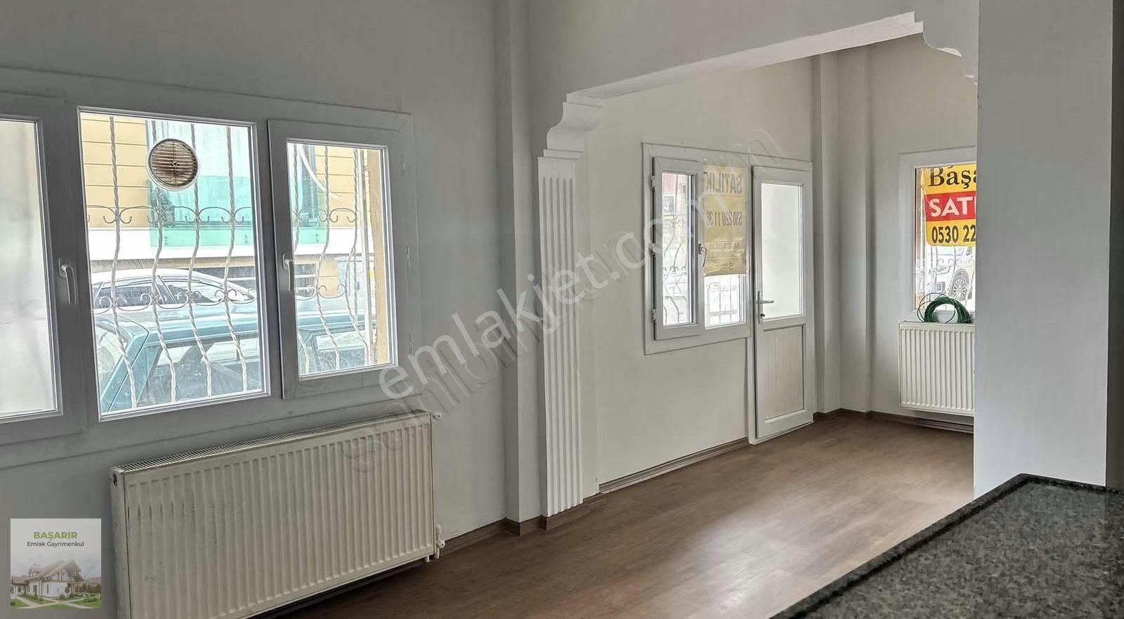 Üçyol Meydanda İçi Yapılı Doğalgazlı Köşe Metronun Dibinde - Görsel 3