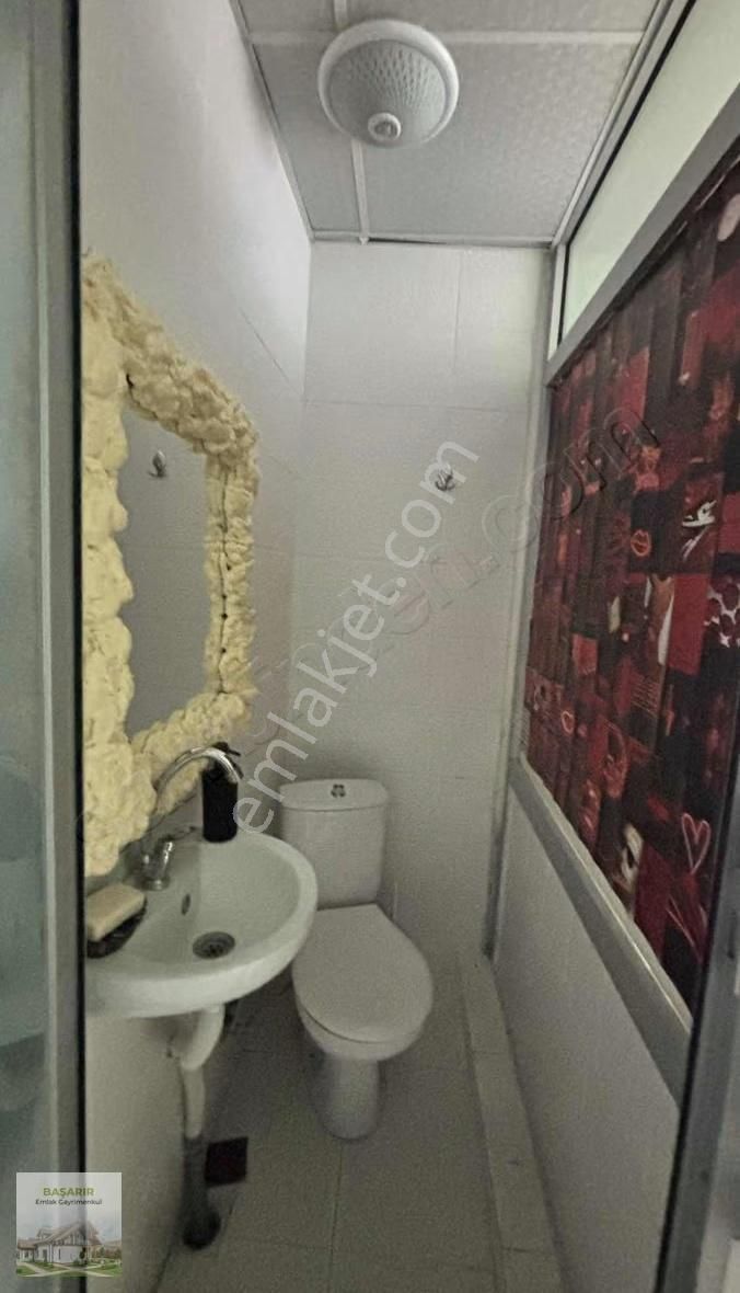 Üçyolda Caddeye 20 M Mesafede Vc +mutfaklı Dükkan - Görsel 15