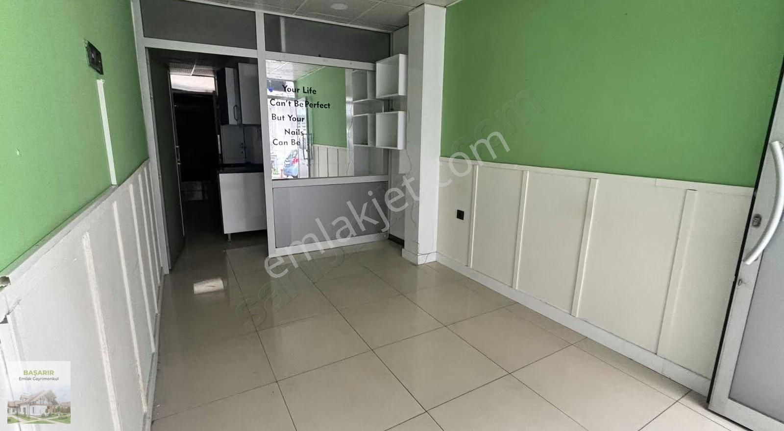 Üçyolda Caddeye 20 M Mesafede Vc +mutfaklı Dükkan - Görsel 10