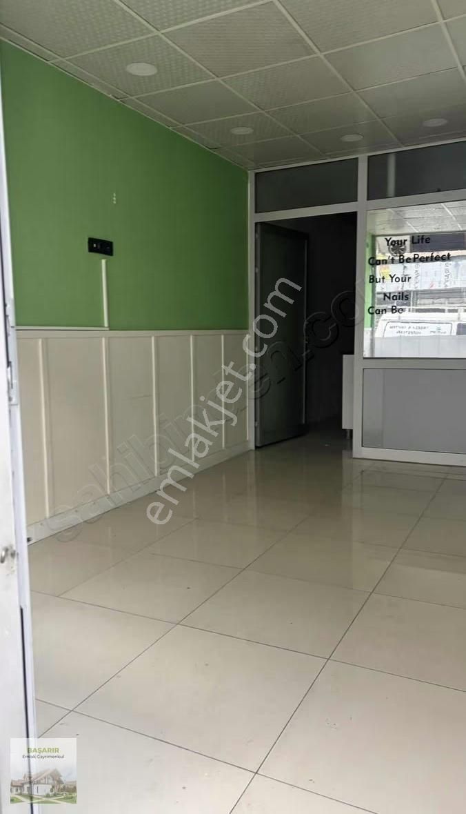 Üçyolda Caddeye 20 M Mesafede Vc +mutfaklı Dükkan - Görsel 13