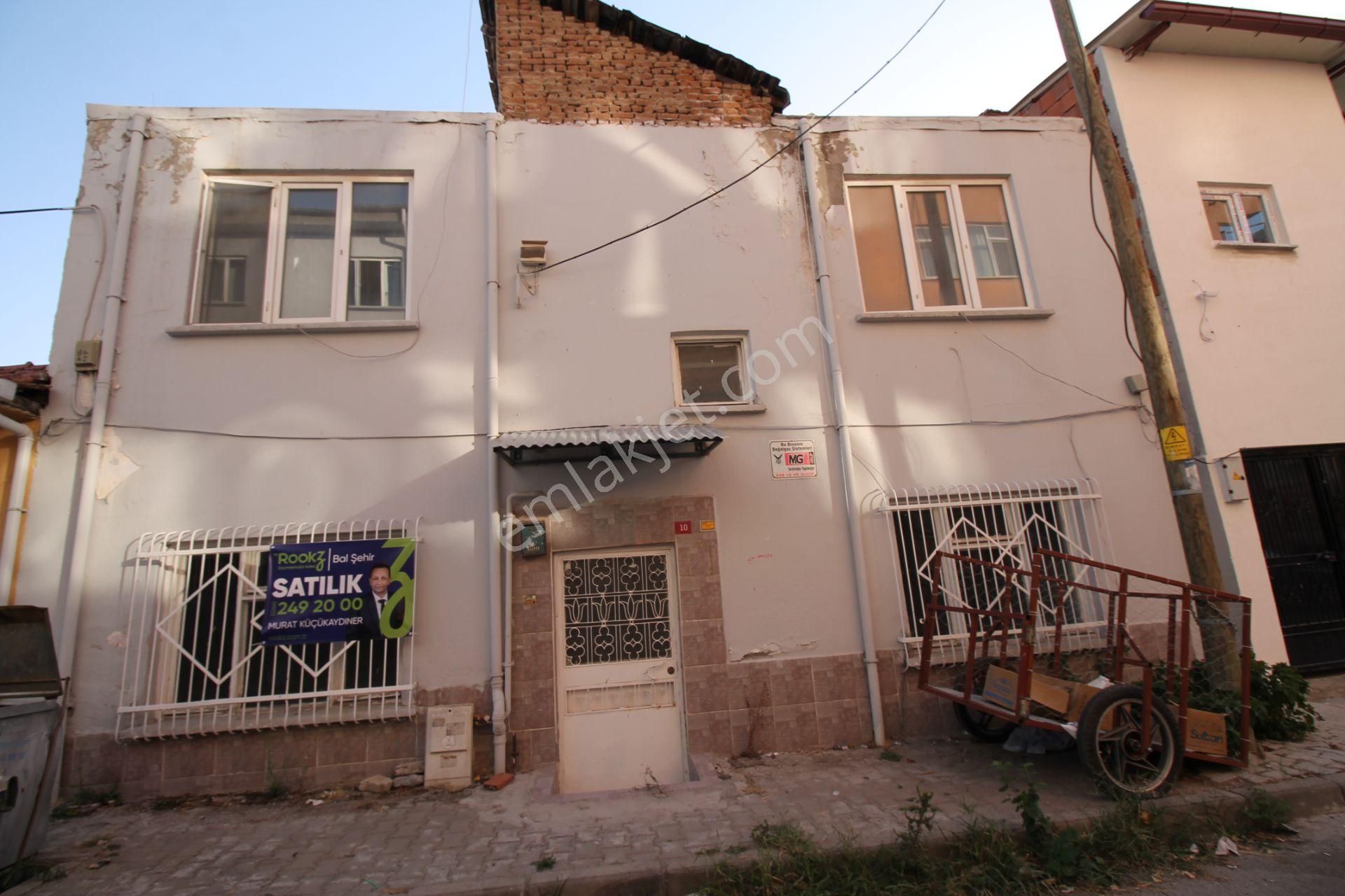 Rookz Balşehir Den Ali Hikmet Paşa Mh.1 Daire Fiyatına 2 Daire - Görsel 1