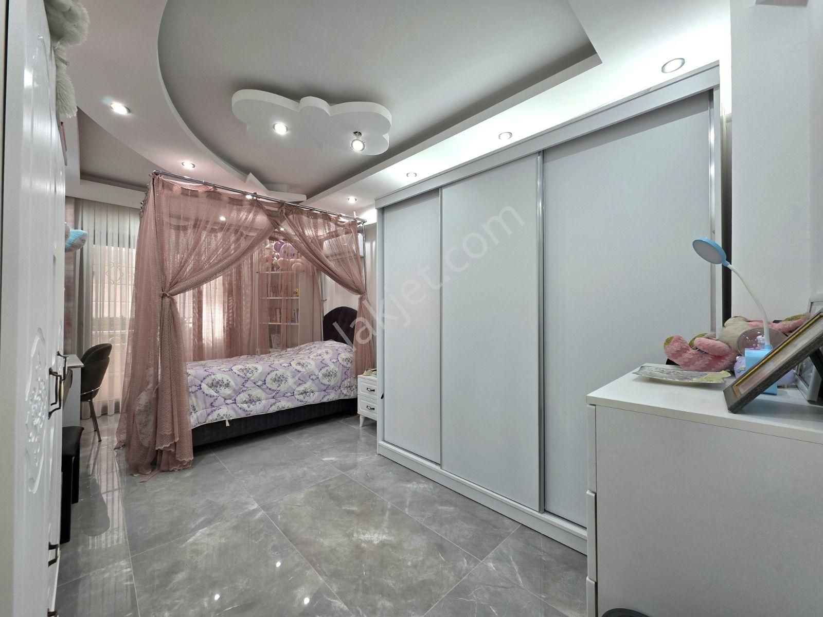 Fethiye Taşyaka'da Satılık 3+1 170m2 Bahçeli Geniş Daire - Görsel 25