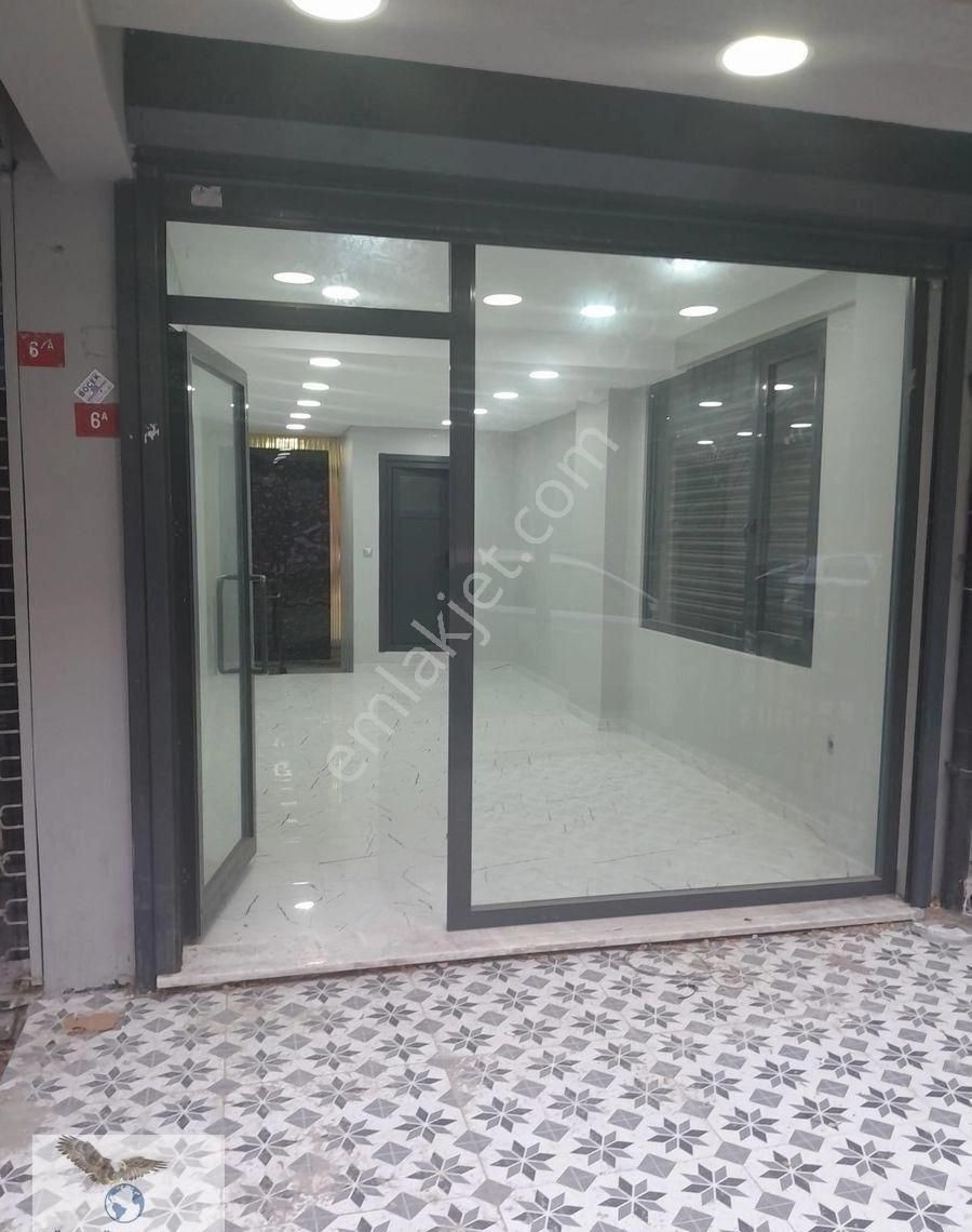 Müslüm Emlaktan Düz Giriş Kiralık İçi Yapılı Dükkan