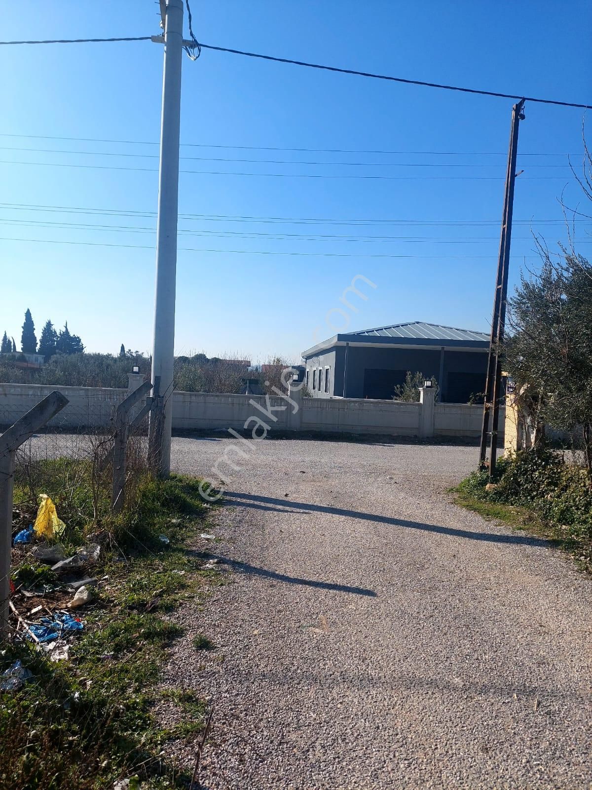 Kısıkköyde Caddenin Dibinde Merkezi Konumda Satılık Arsa - Görsel 12
