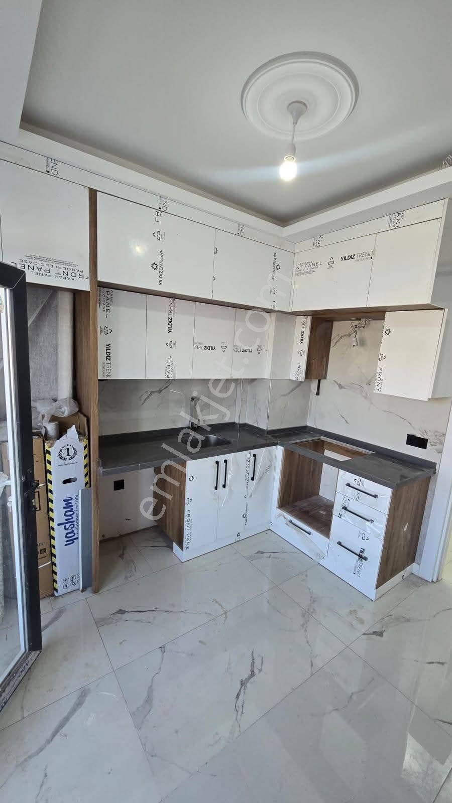 Orhan Gazi Den Kentplaza Ya Yürüme Mesafesin De Sıfır Asansörlü 2+1 Daire