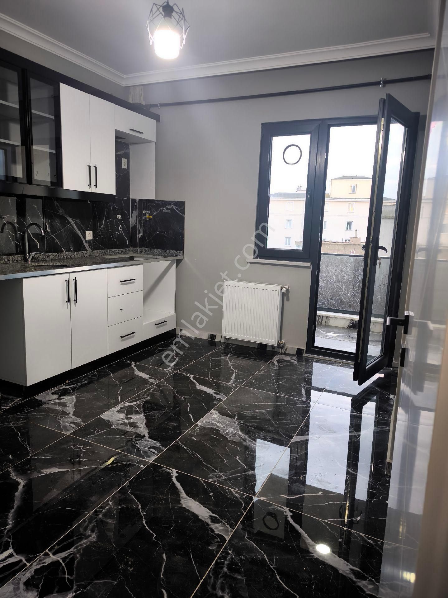 Silivri Yenimahalle'de Satılık 2+1 Daire - Görsel 5