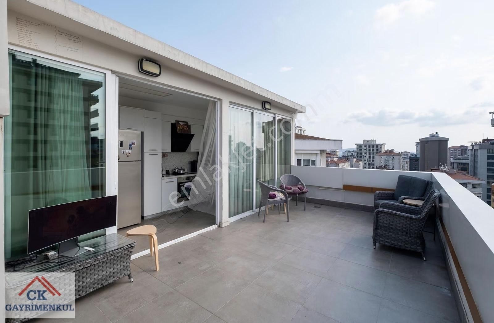 Ck'dan Erenköy Bağ Caddeye 2 Parelel De ' Kat Da Tek 285 M2 4+1 - Görsel 12