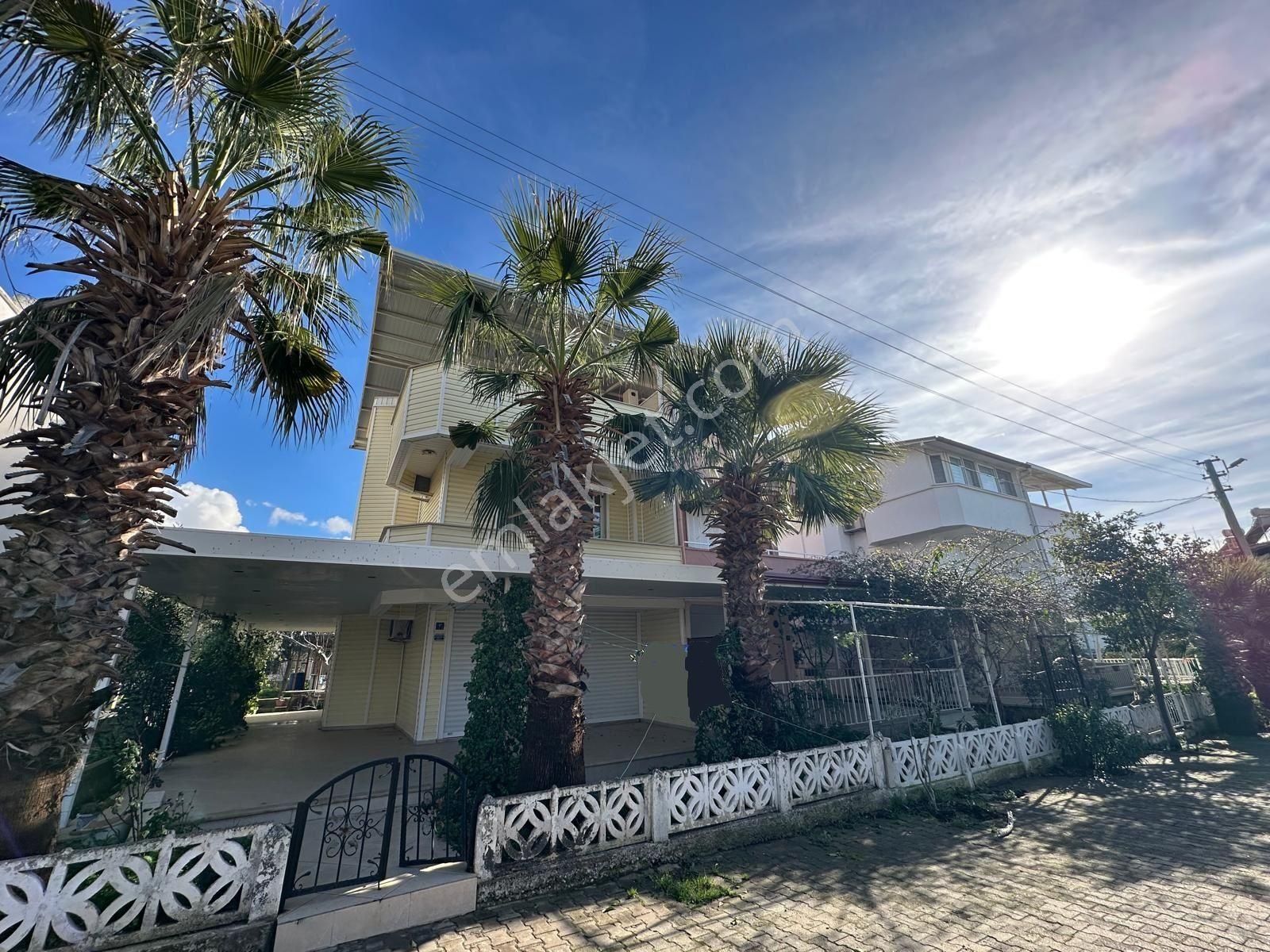 Didim Akbükte Satılık Denize Yakın Site İçinde 3+1 Bahçeli Villa - Görsel 17