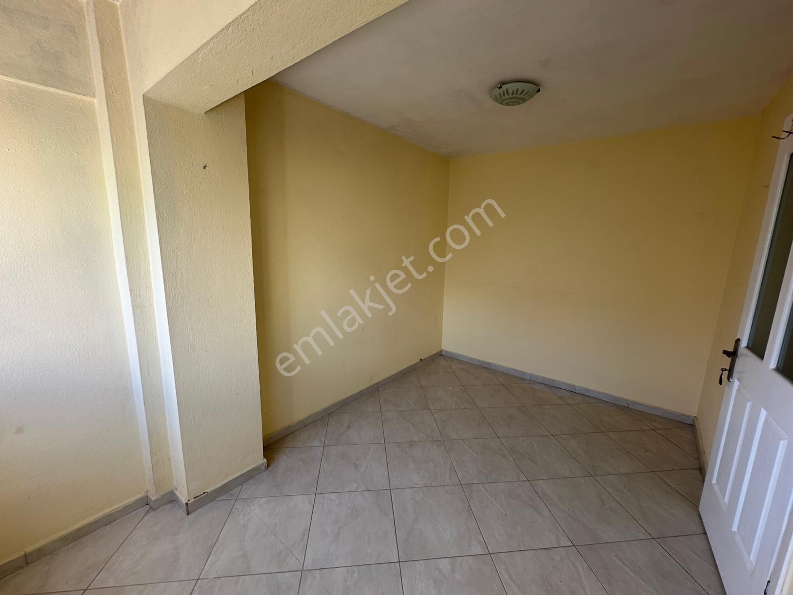 Didim Akbükte Satılık Denize Yakın Site İçinde 3+1 Bahçeli Villa - Görsel 14