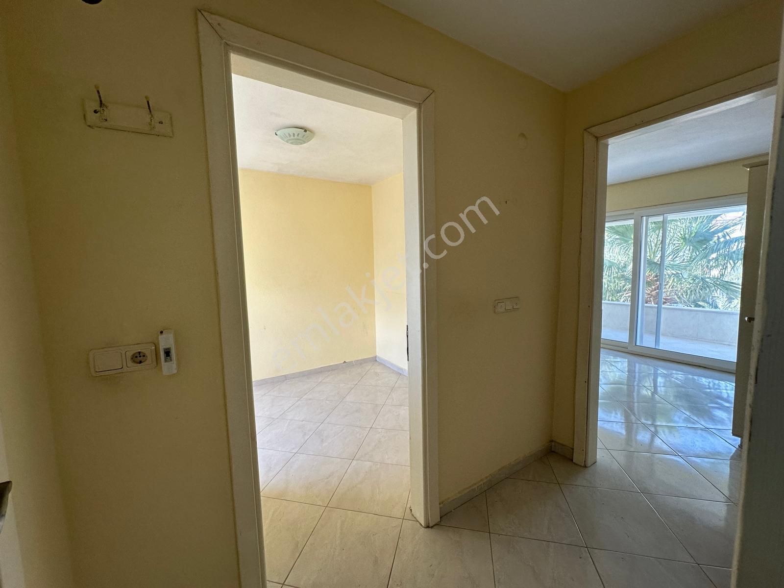 Didim Akbükte Satılık Denize Yakın Site İçinde 3+1 Bahçeli Villa - Görsel 10