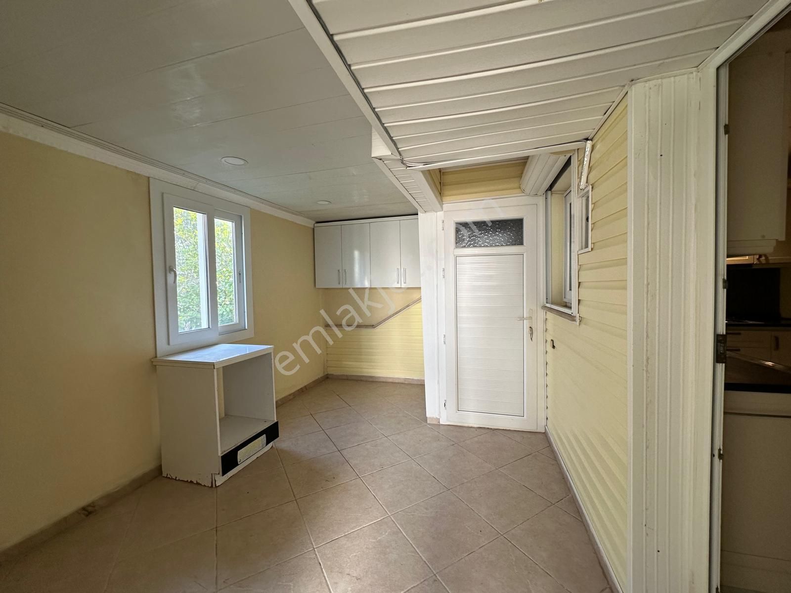 Didim Akbükte Satılık Denize Yakın Site İçinde 3+1 Bahçeli Villa - Görsel 18