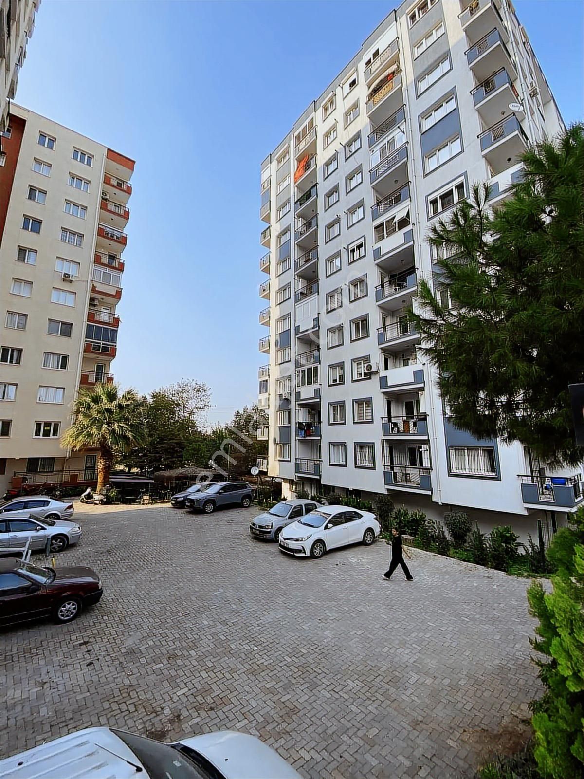 Bucada Site İçi Satılık 3+1 Arakat Asansörlü Merkezi Konumda Ev - Görsel 13