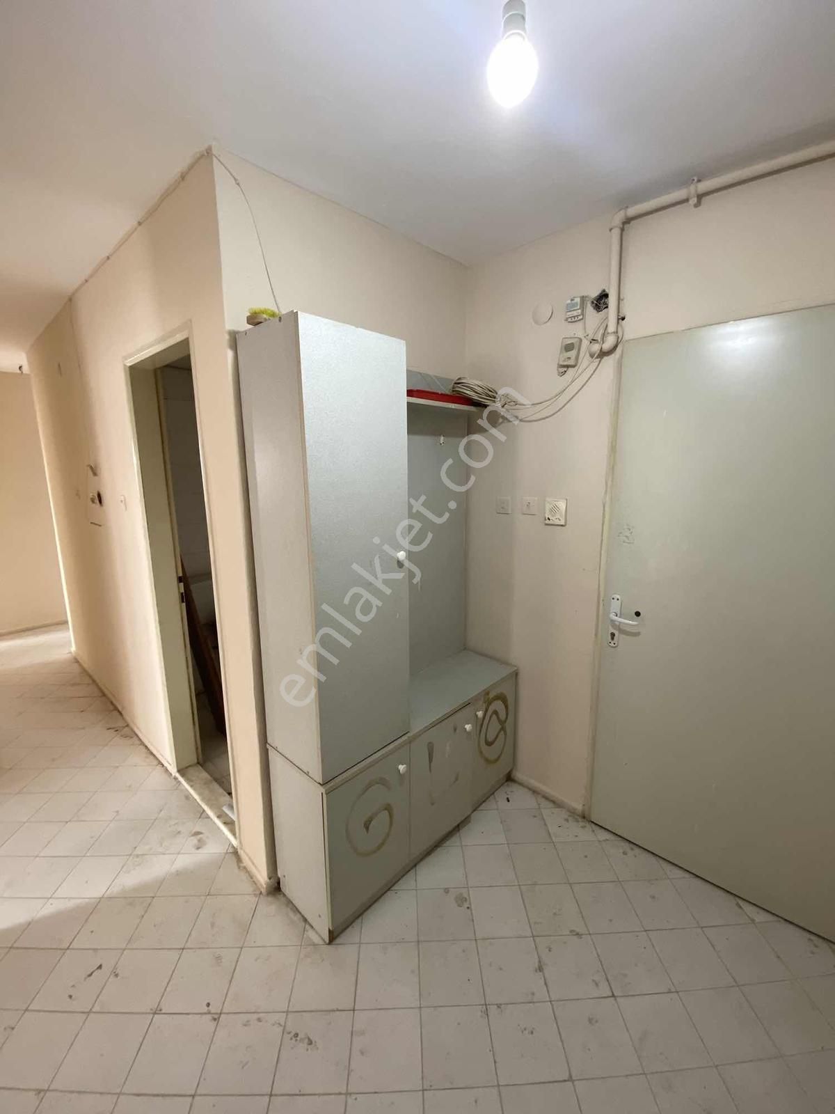 Bucada Site İçi Satılık 3+1 Arakat Asansörlü Merkezi Konumda Ev - Görsel 23