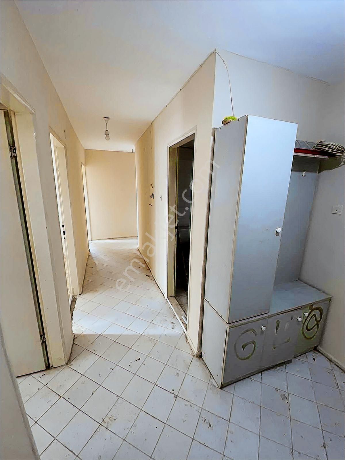 Bucada Site İçi Satılık 3+1 Arakat Asansörlü Merkezi Konumda Ev - Görsel 4