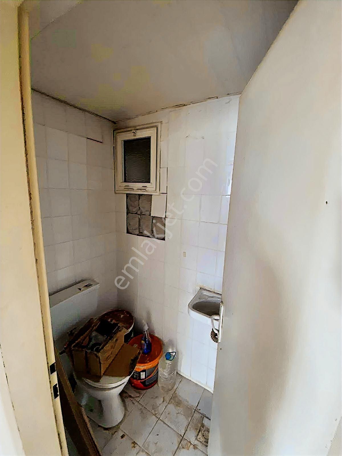 Bucada Site İçi Satılık 3+1 Arakat Asansörlü Merkezi Konumda Ev - Görsel 18