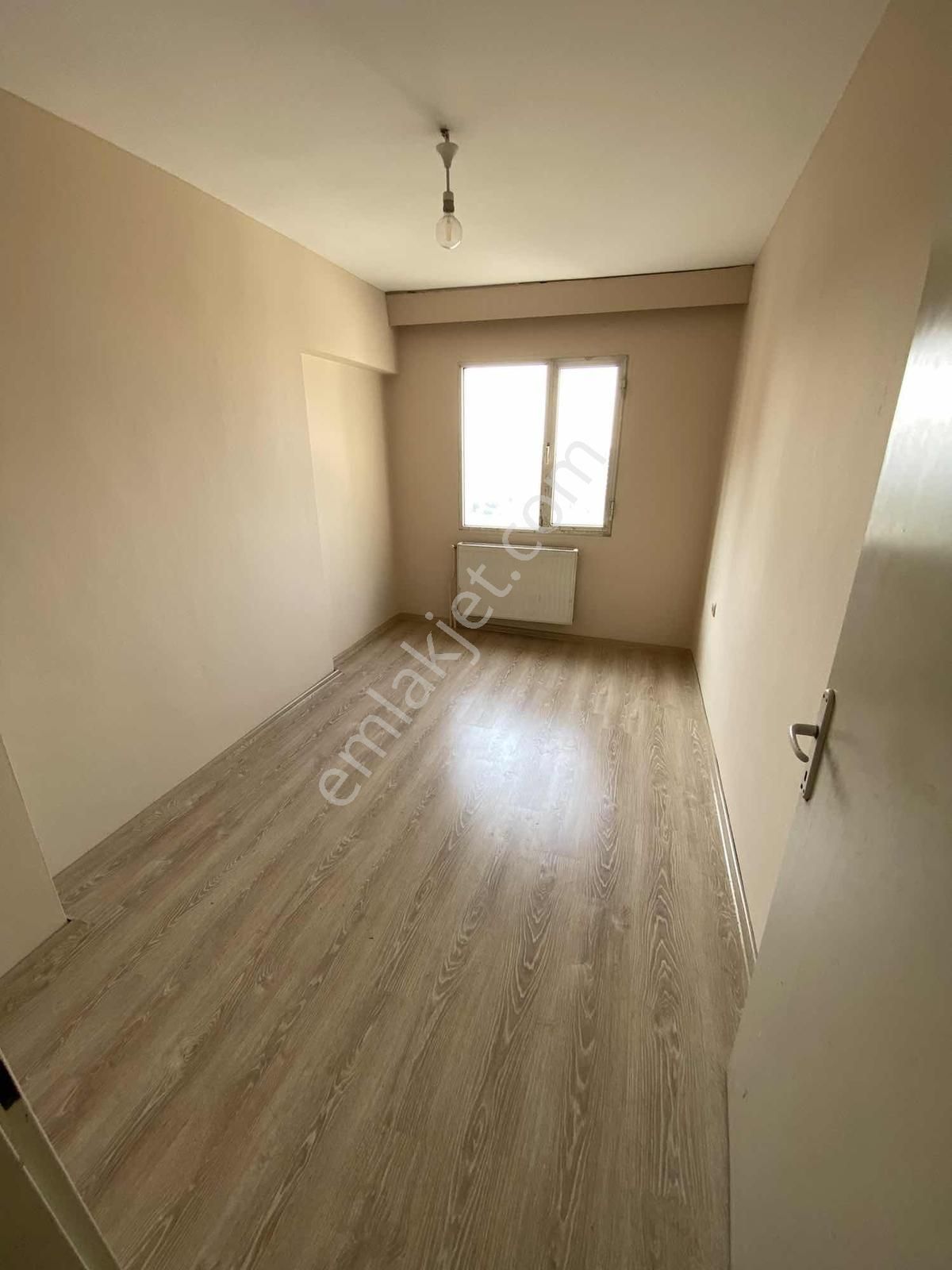 Bucada Site İçi Satılık 3+1 Arakat Asansörlü Merkezi Konumda Ev - Görsel 15