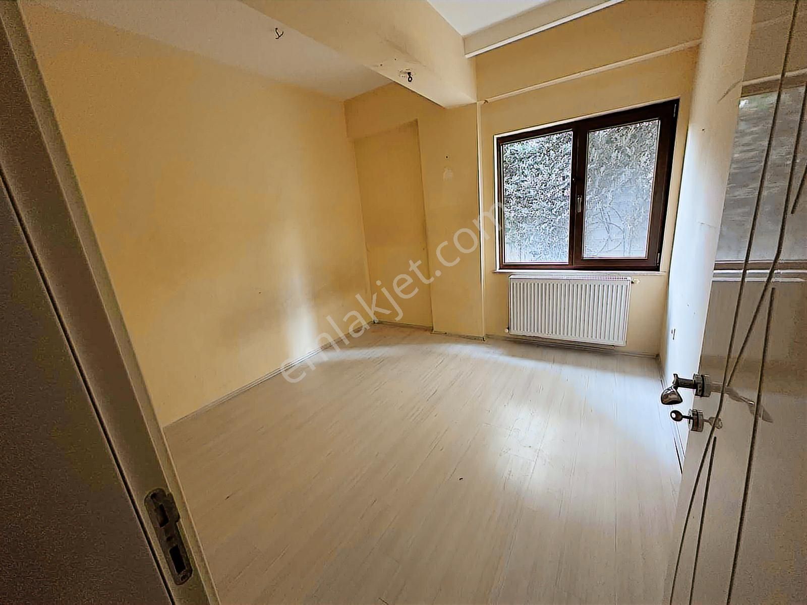 Ertuğrul'da Koç Ortaokulu Yanı Satılık 2+1 Bahçe Katı Daire - Görsel 12