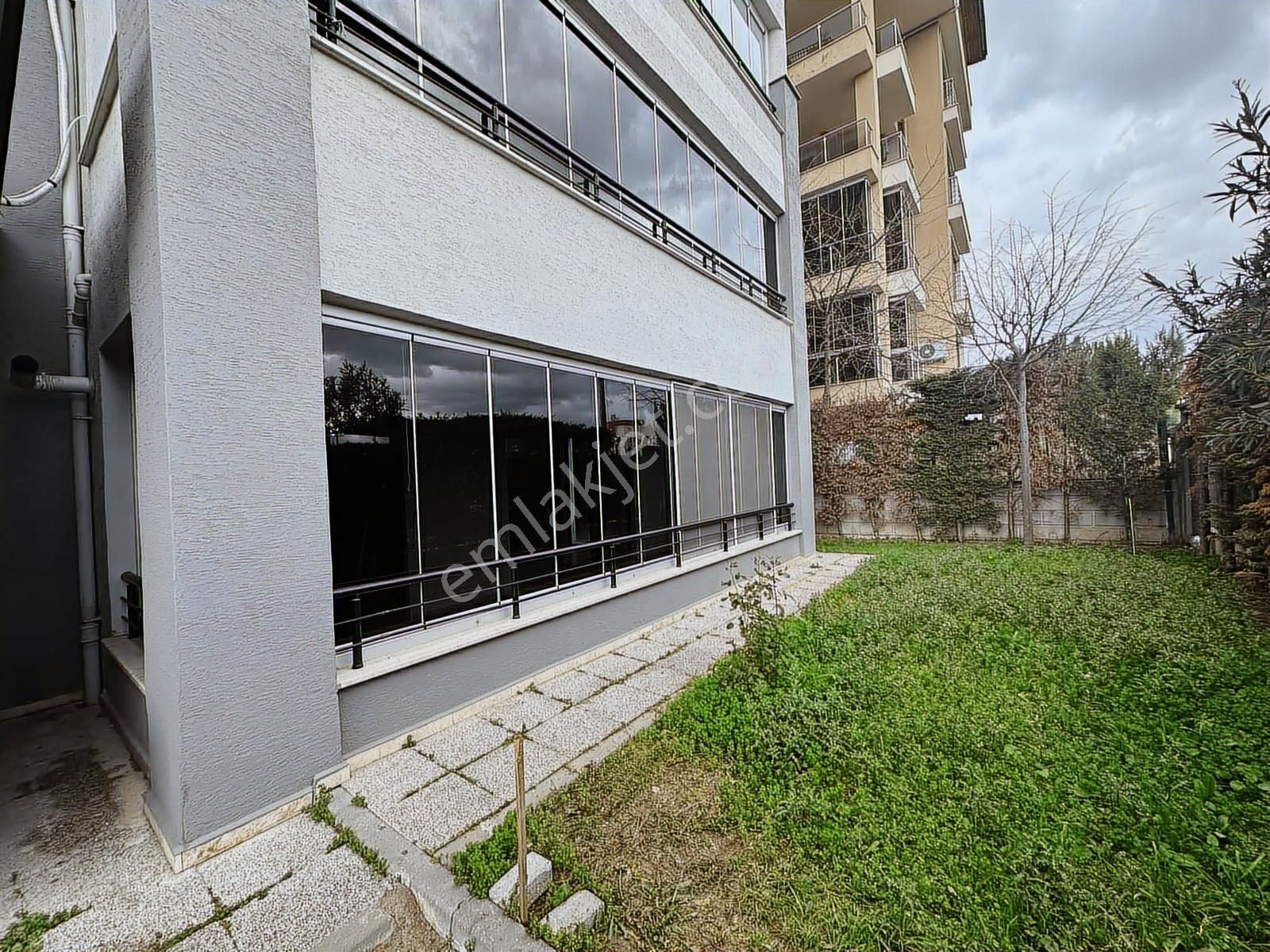 Ertuğrul'da Koç Ortaokulu Yanı Satılık 2+1 Bahçe Katı Daire - Görsel 3