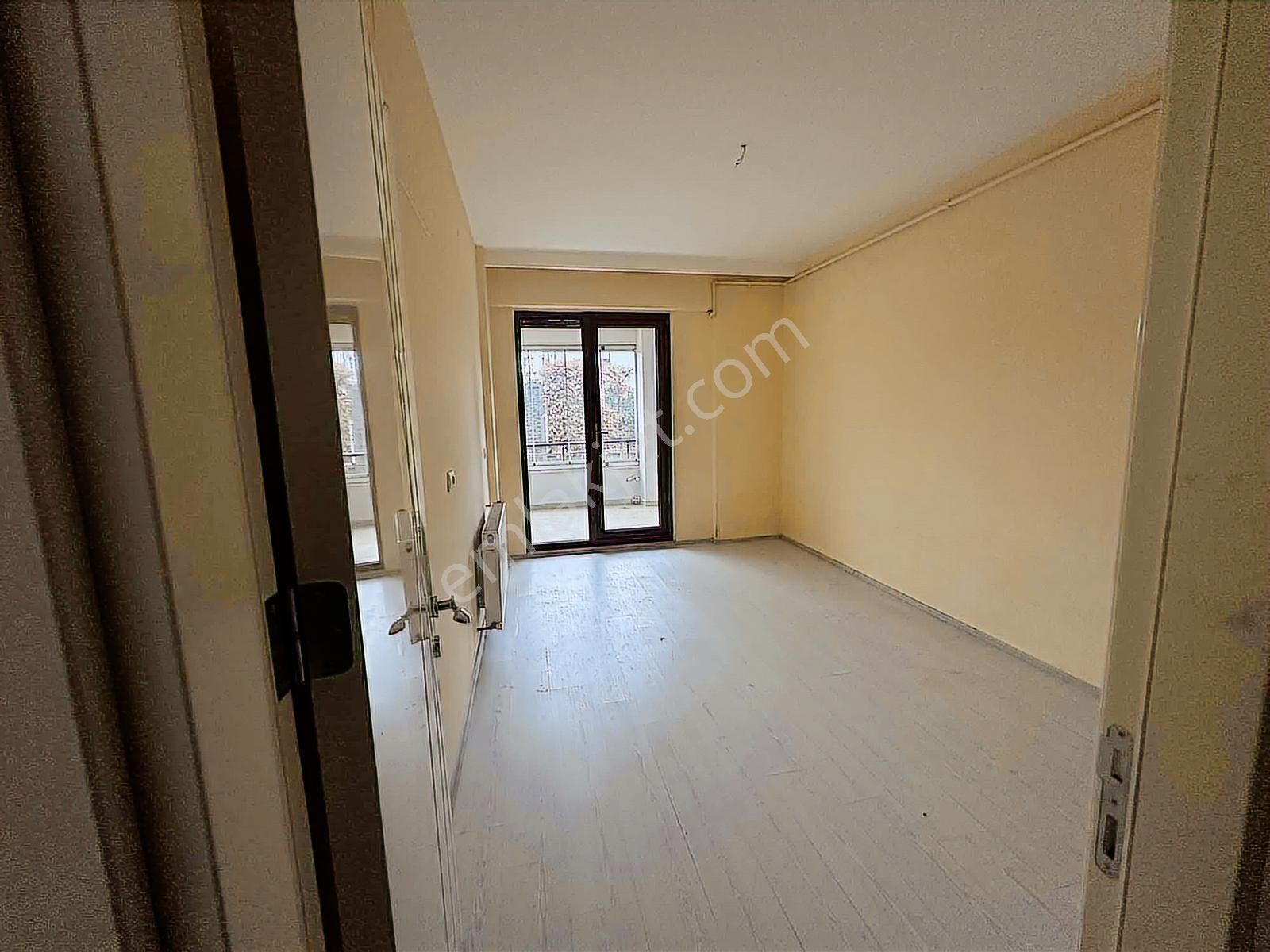 Ertuğrul'da Koç Ortaokulu Yanı Satılık 2+1 Bahçe Katı Daire - Görsel 29