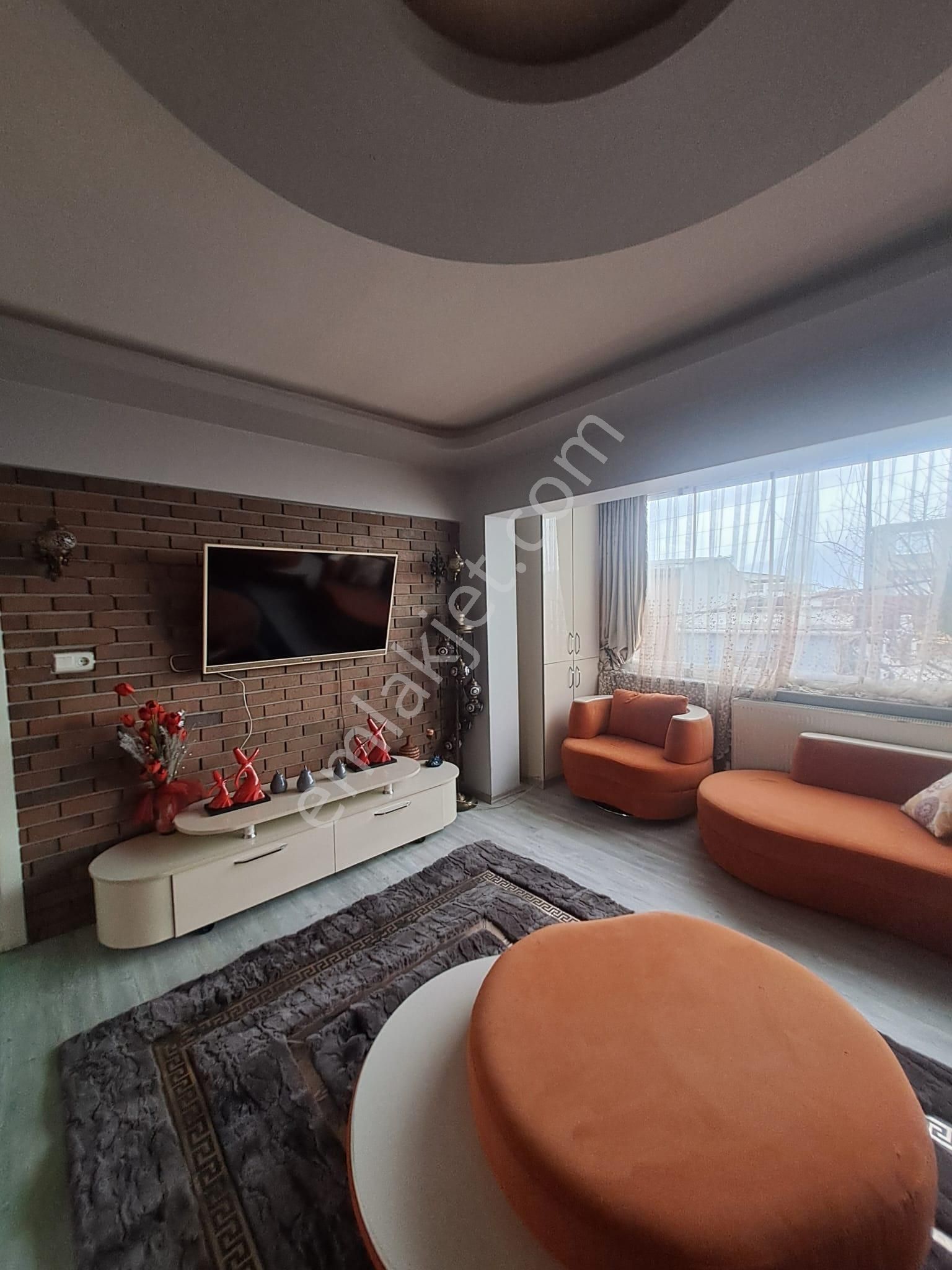 Re/max Advantage'den Yunuselinde Eşyalı 3+1 Kiralık Daire - Görsel 3