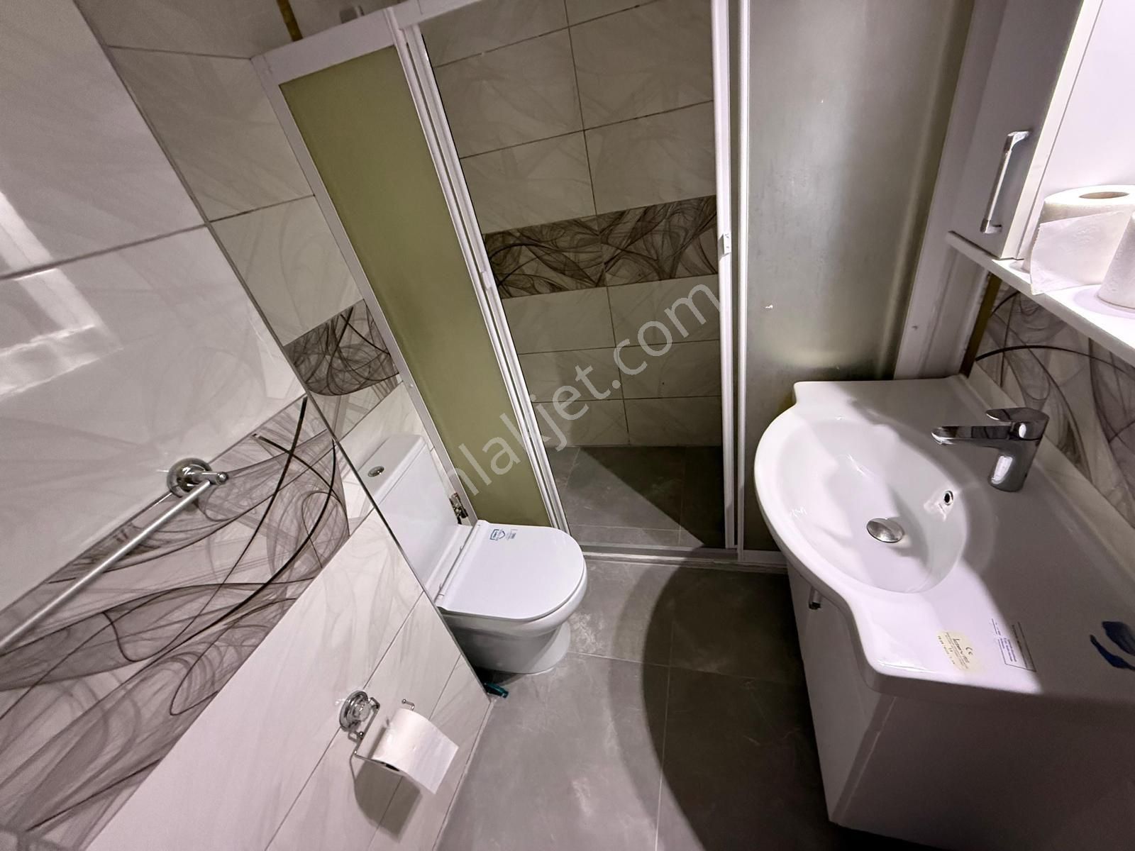 Didim Efeler Mahallesinde Tertemiz Geniş Ferah Daire... - Görsel 17