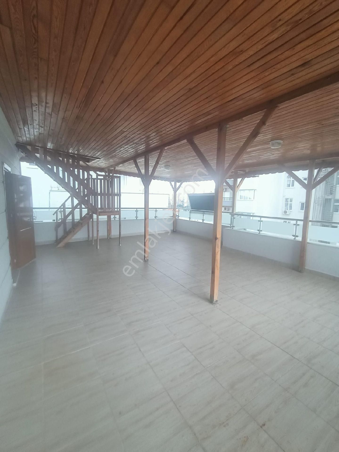 Kurttepe Ruh Sağlığı Civarı 2+1 A.mutfak Kiralık Daire - Görsel 15