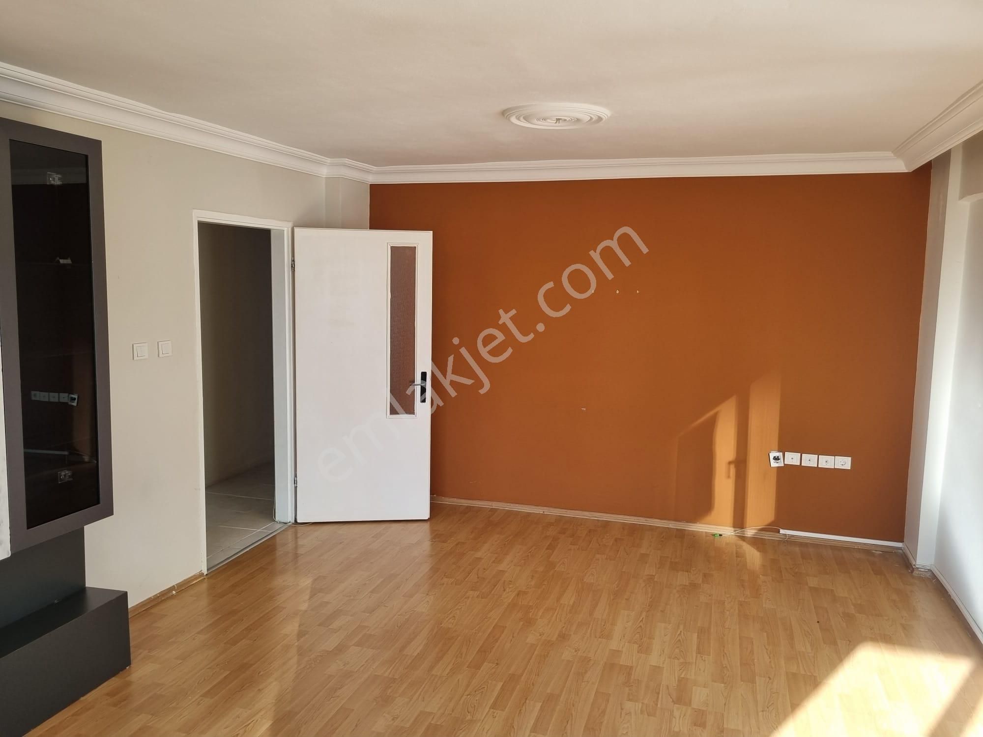 Çorlu'da 24 Saat Güvenlikli Sitede Kiralık Kombili 3+1 Daire - Görsel 8