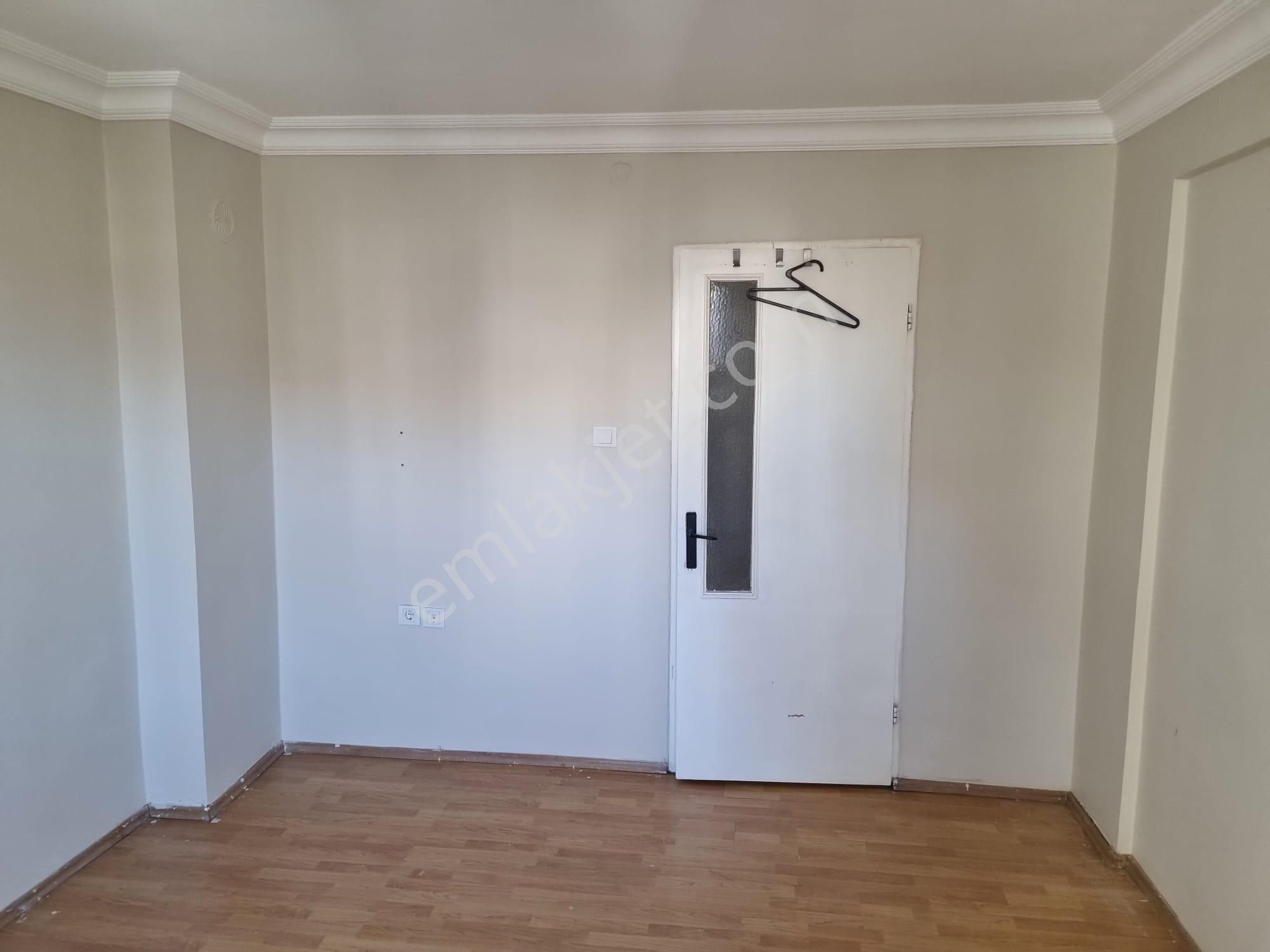 Çorlu'da 24 Saat Güvenlikli Sitede Kiralık Kombili 3+1 Daire - Görsel 4