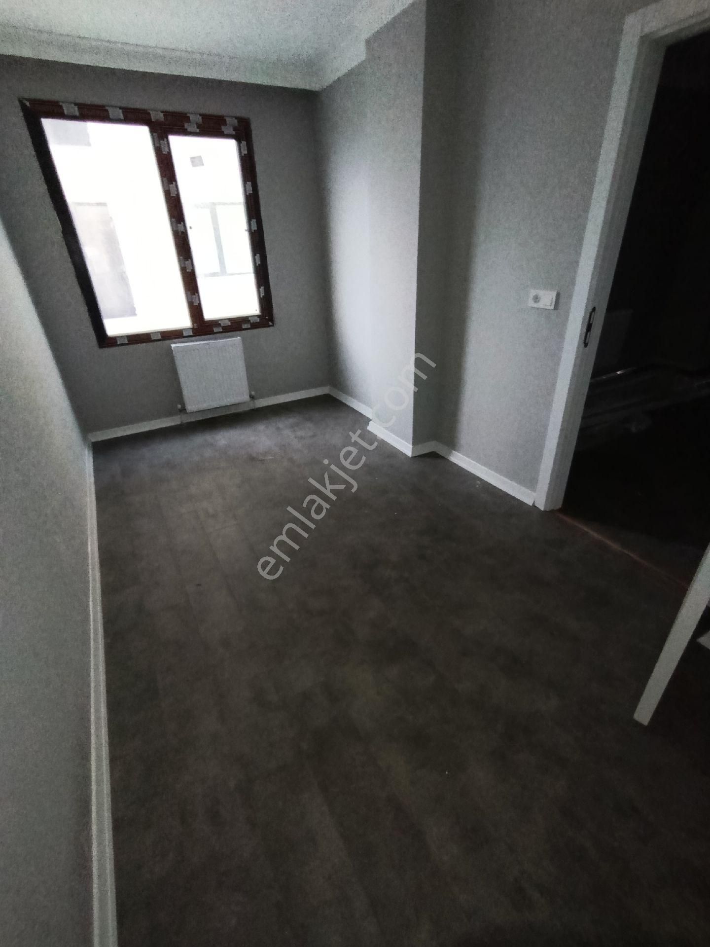 1.79 Krediyle Arnavutköy Haraççı Karlıbayırda Satılık 1+1 Ara Kat Daire - Görsel 3