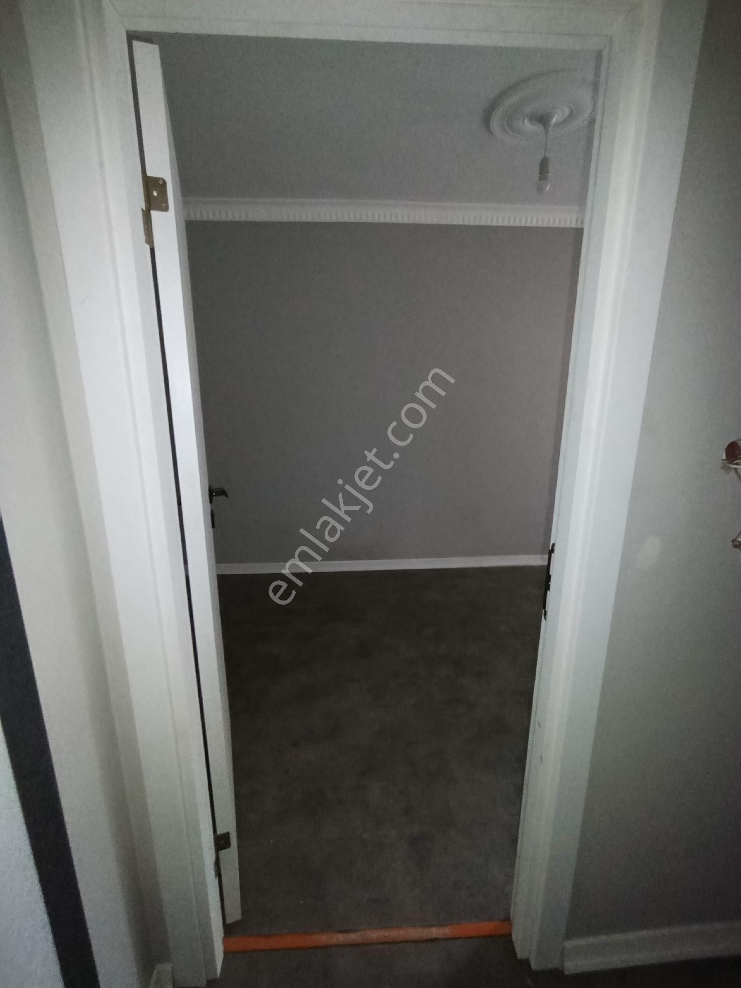 1.79 Krediyle Arnavutköy Haraççı Karlıbayırda Satılık 1+1 Ara Kat Daire - Görsel 2