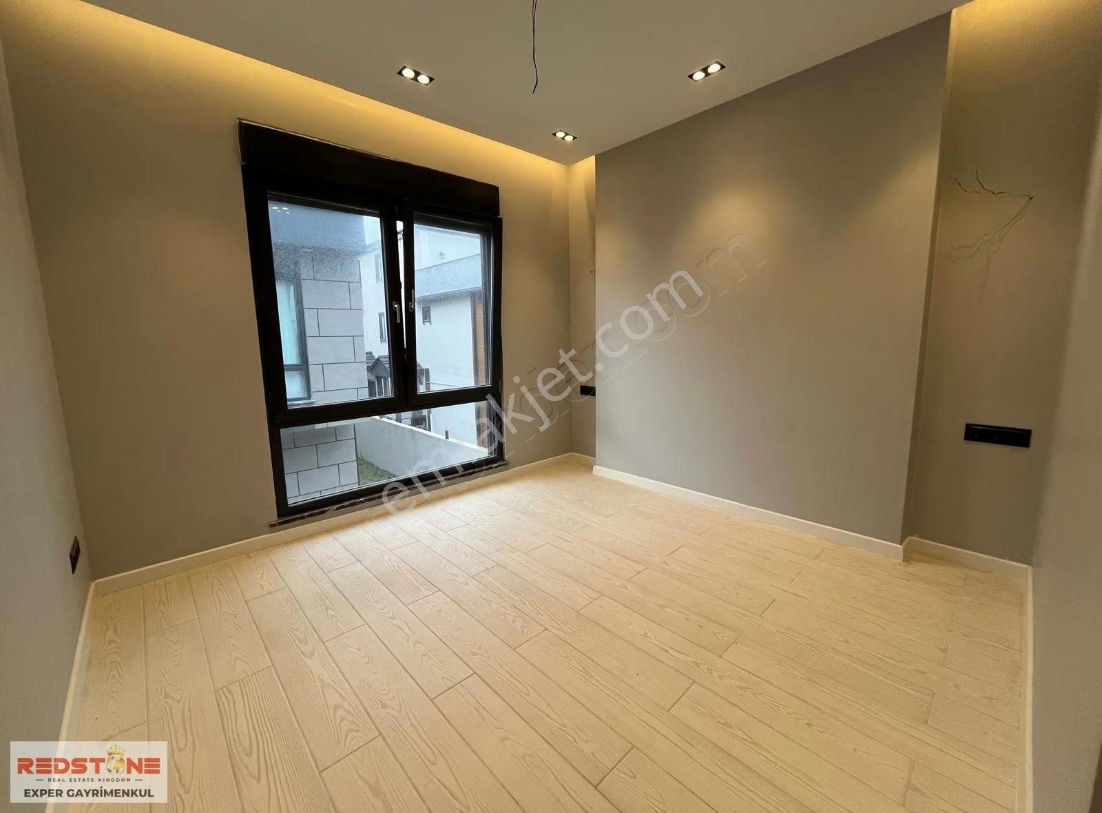 Karasu'da Deniz Manzaralı Müstakil Havuzlu 4+1 Satılık Villa - Görsel 4