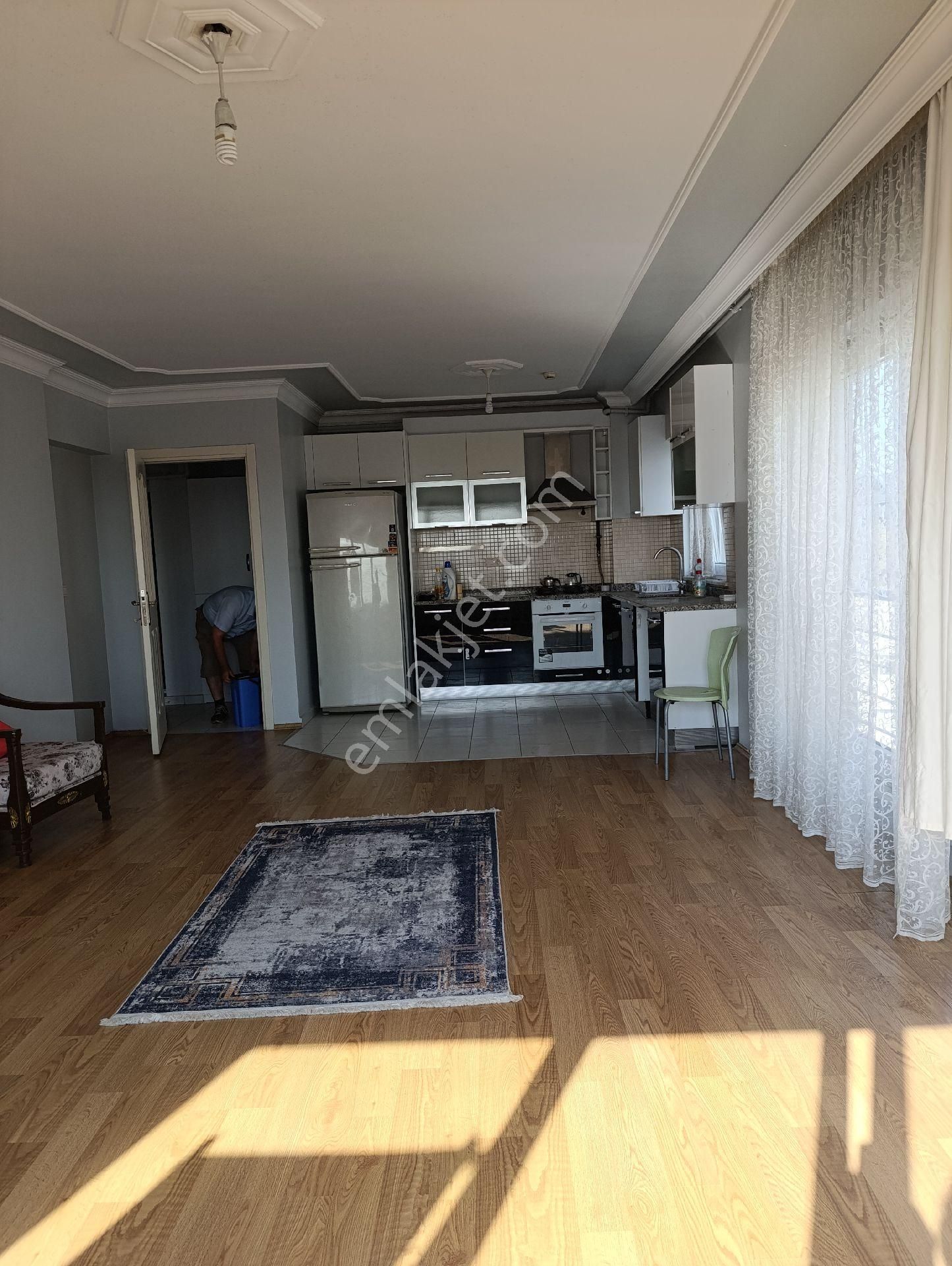 Sahibinden Satılık Beylikdüzü 1+1 Daire - Görsel 4