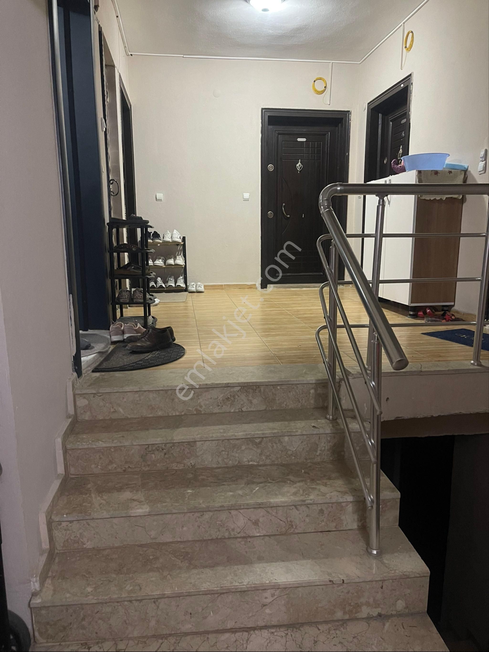 Didim’de Konforlu Yaşam: Çok Geniş 2+1 Ayrı Mutfak Daire - Görsel 3