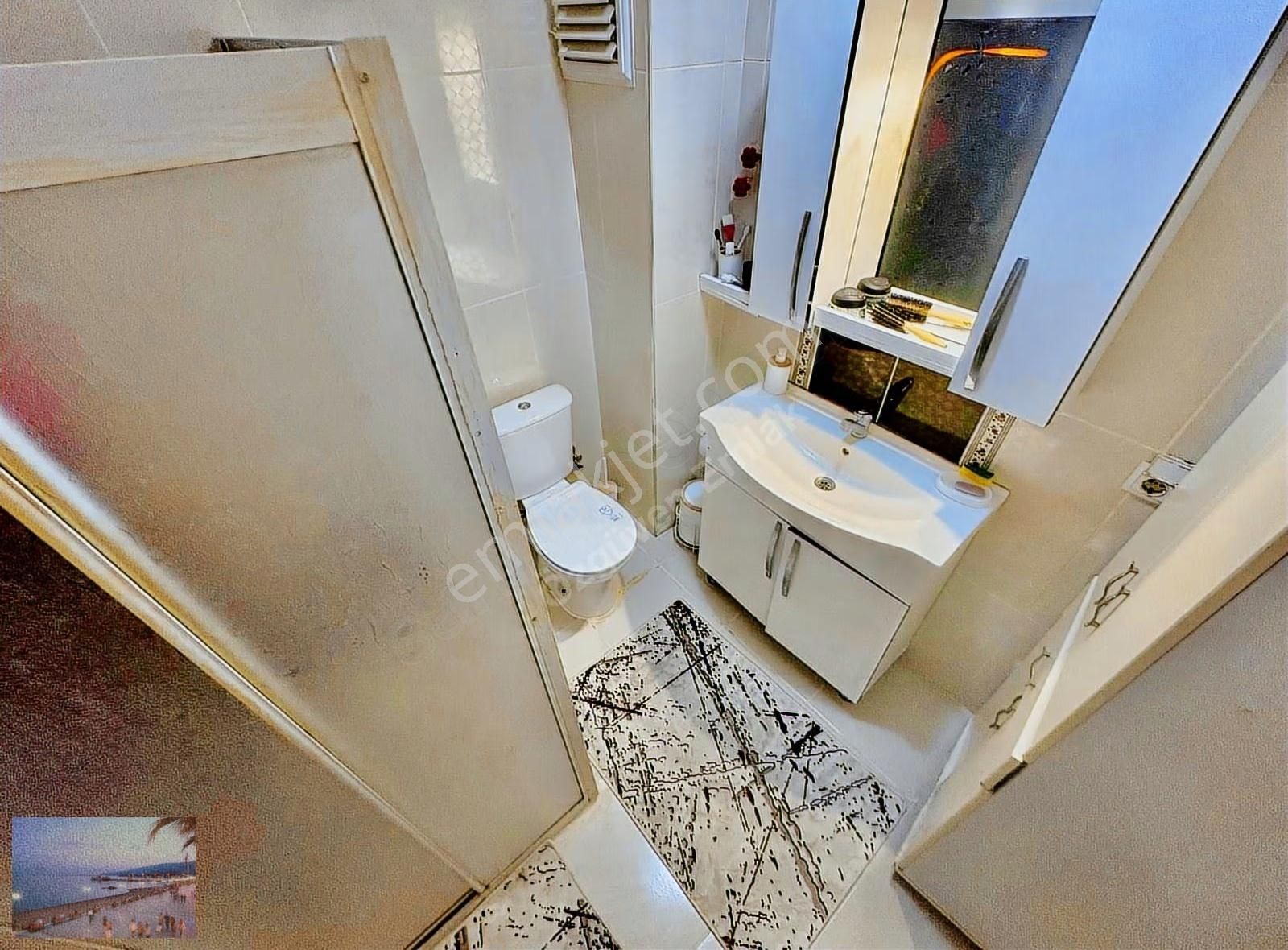 Akçay Özgüven Emlak'tan Ön Cephe Ayrı Mutfak 1+1 *kaçmaz* - Görsel 9