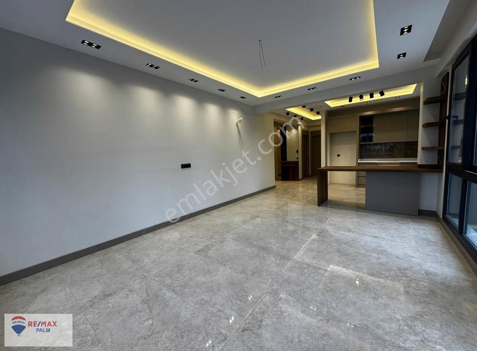 Remax Palm'den Yerden Isıtmalı Lüks Konsept Sıfır 2+1 Daire - Görsel 2