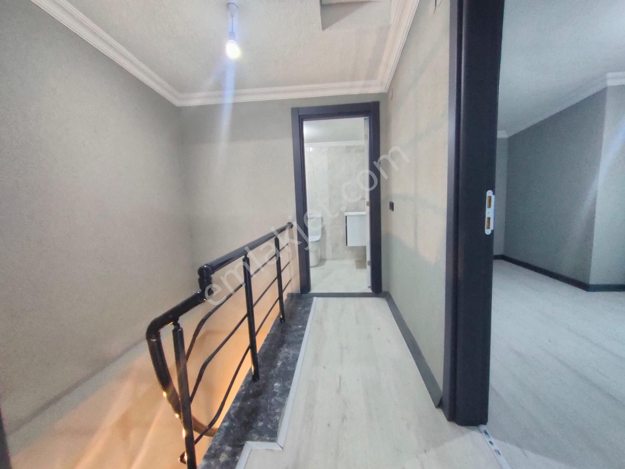 Tekirdağ Yeniçiftlik De Anayol Üzeri Büyük Ve Kullanışlı Villa - Görsel 29