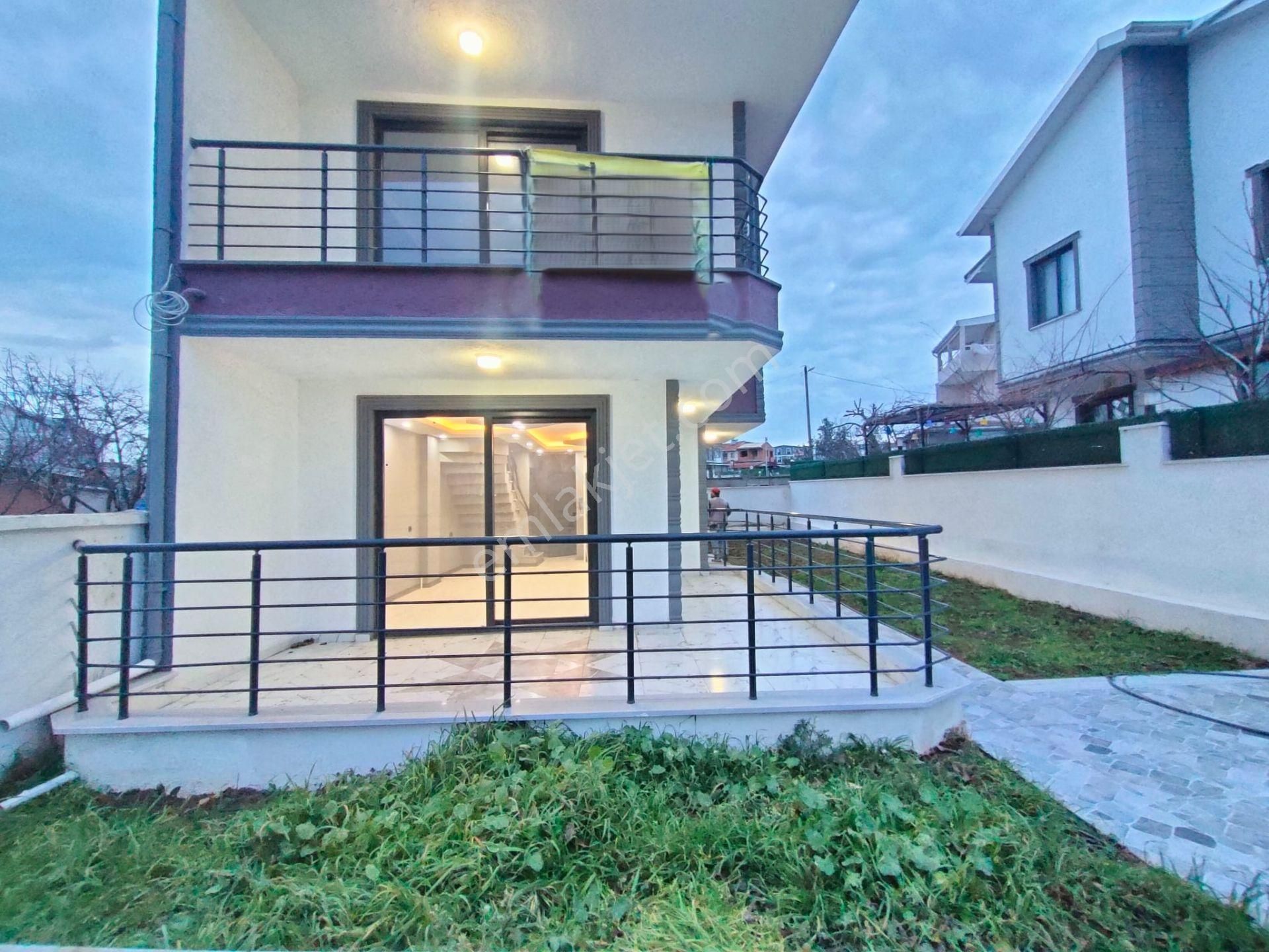 Tekirdağ Yeniçiftlik De Anayol Üzeri Büyük Ve Kullanışlı Villa - Görsel 2