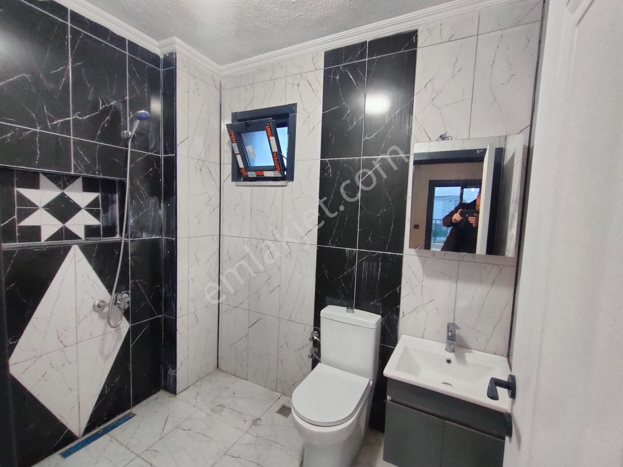 Tekirdağ Yeniçiftlik De Anayol Üzeri Büyük Ve Kullanışlı Villa - Görsel 13