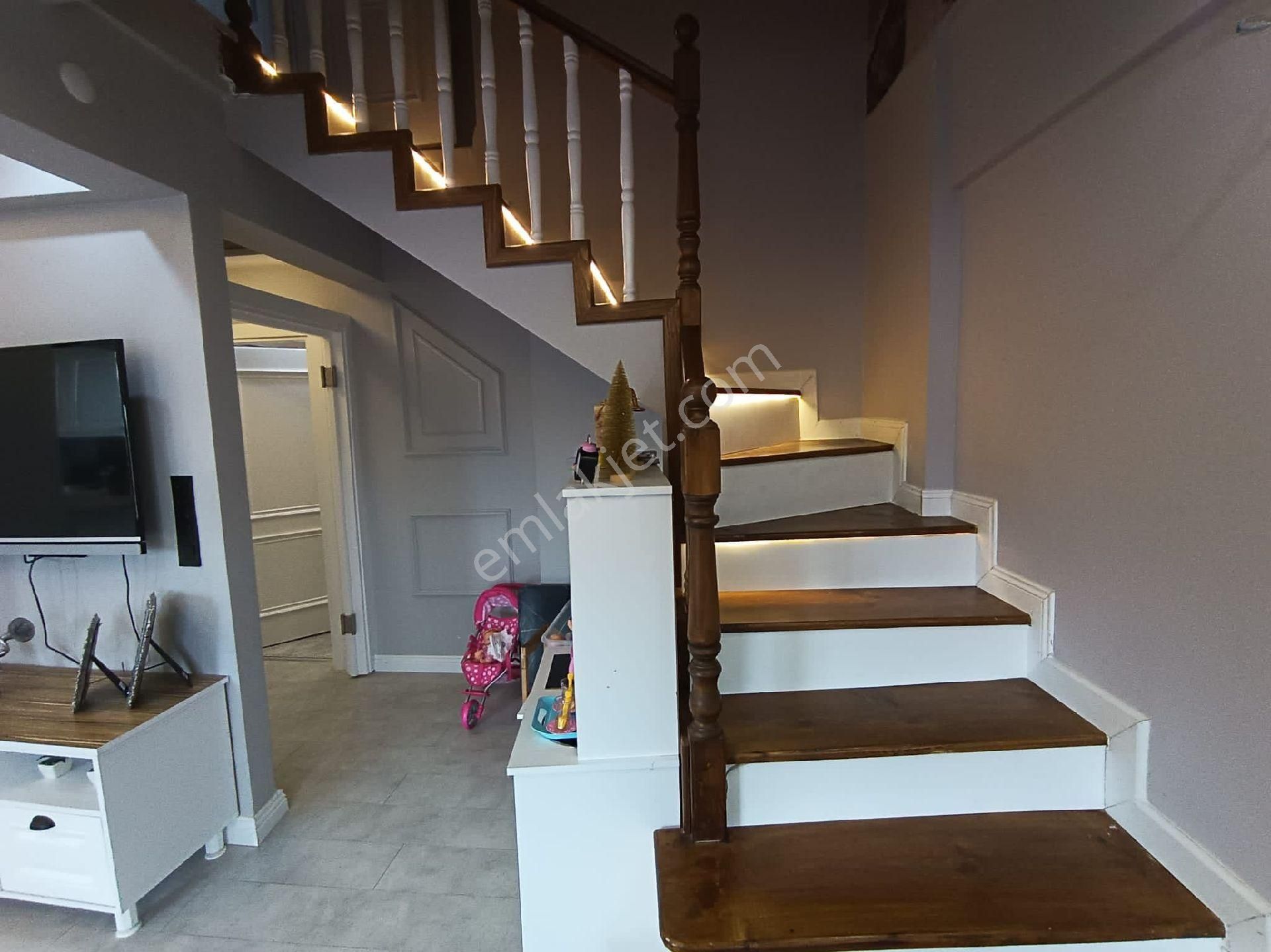 Truva Yağız'dan Lüks Yapılı 5+1 Ayrı Girişli Dubleks Daire - Görsel 28