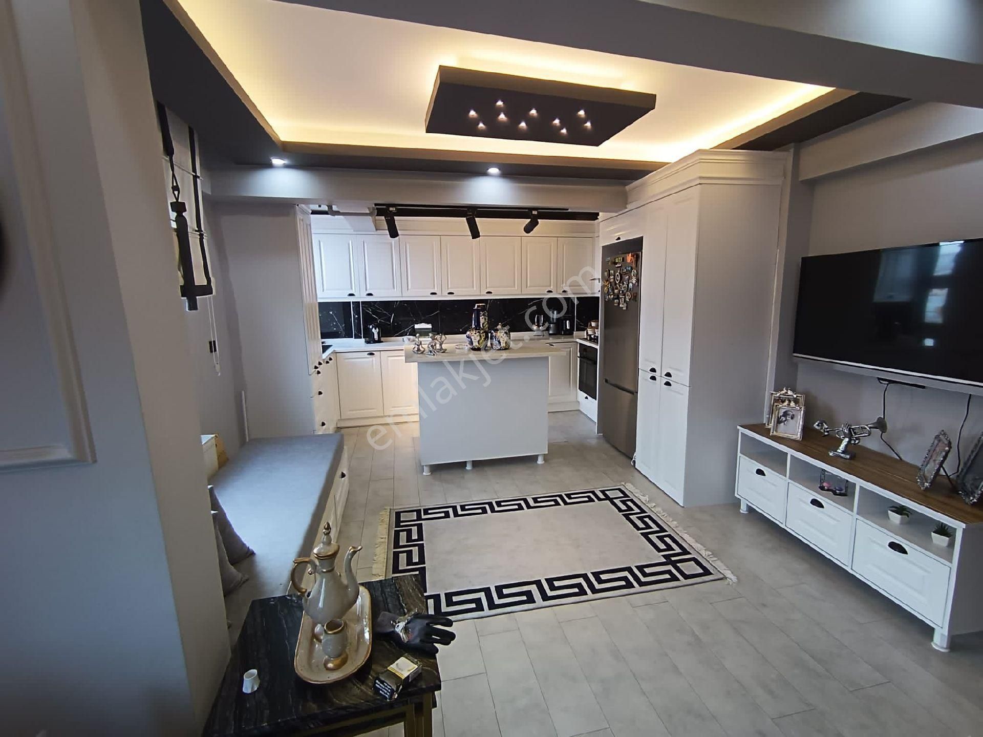 Truva Yağız'dan Lüks Yapılı 5+1 Ayrı Girişli Dubleks Daire - Görsel 32